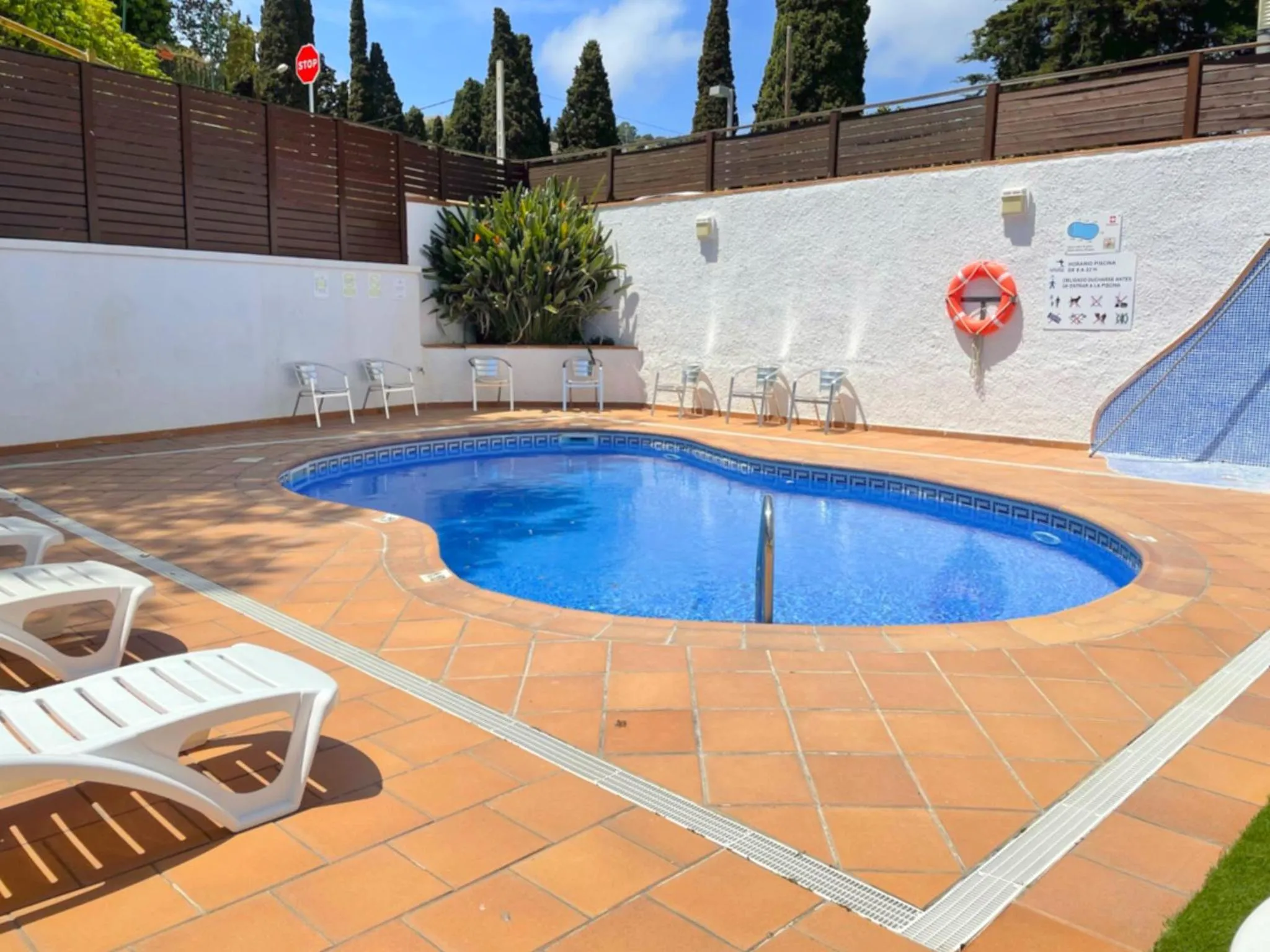 Swimming pool in Hotel Turissa