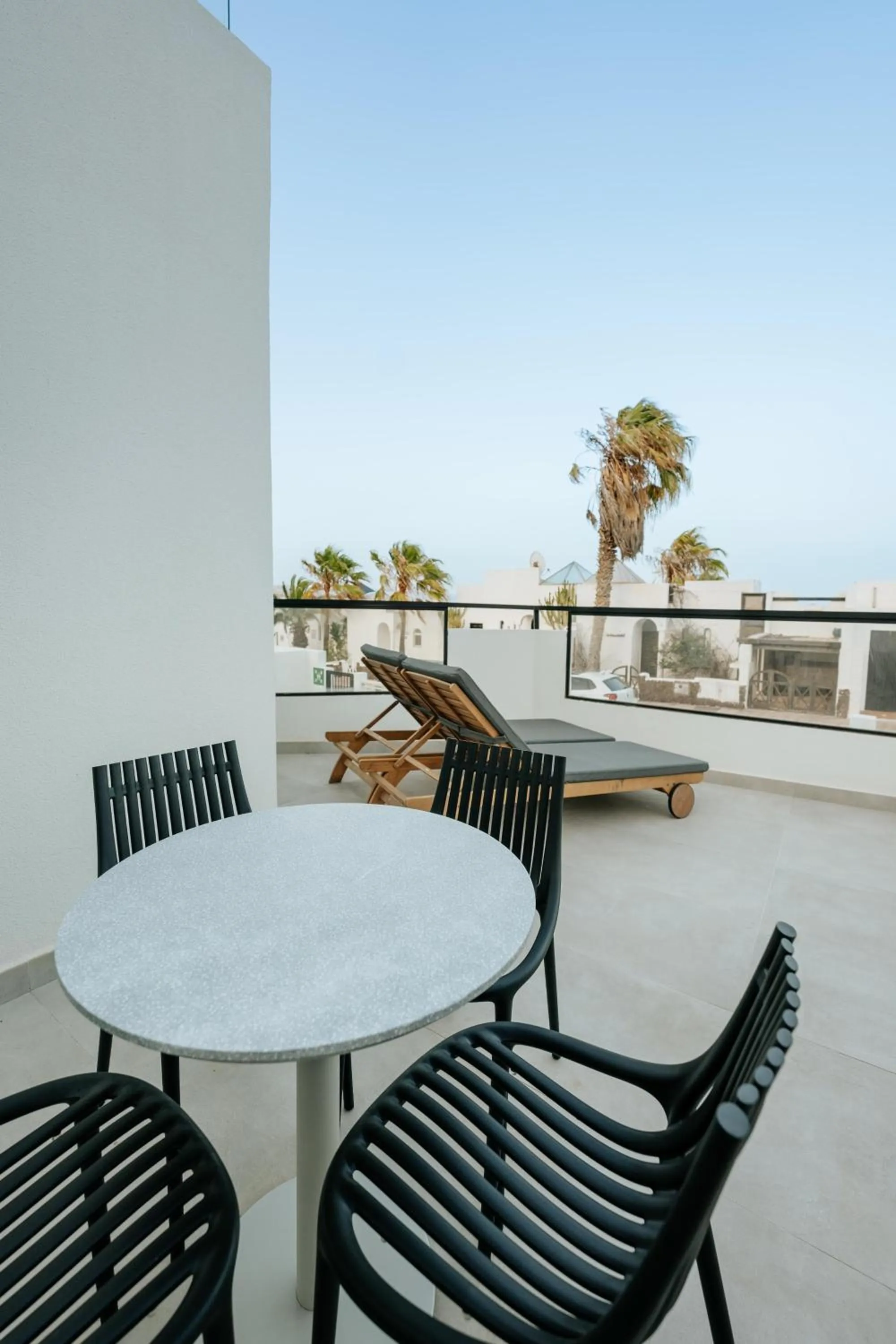 Balcony/Terrace in R2 HIGOS BEACH