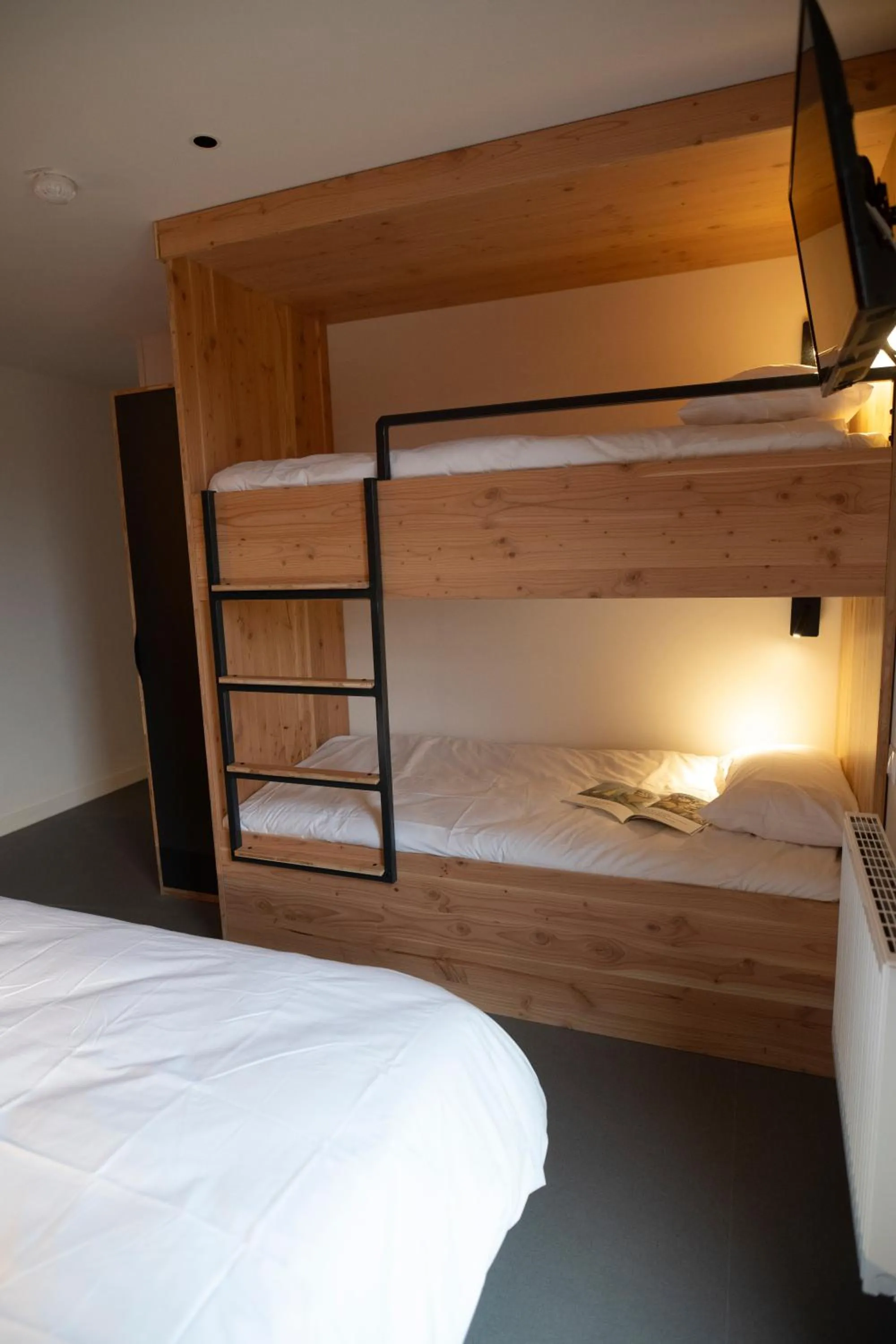 bunk bed, Bed in L'Orée des Sources
