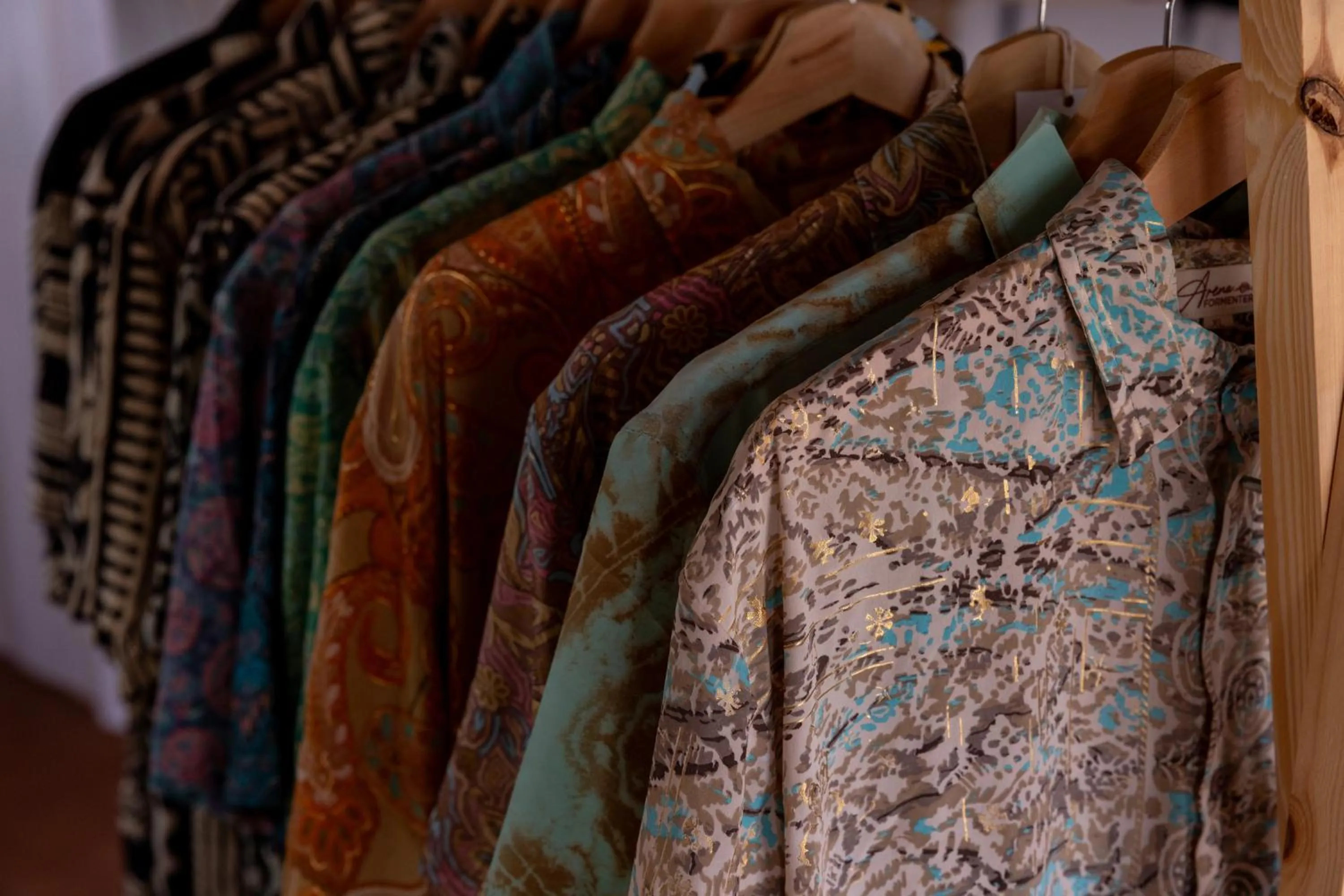 On-site shops in Fuentepark Apartments