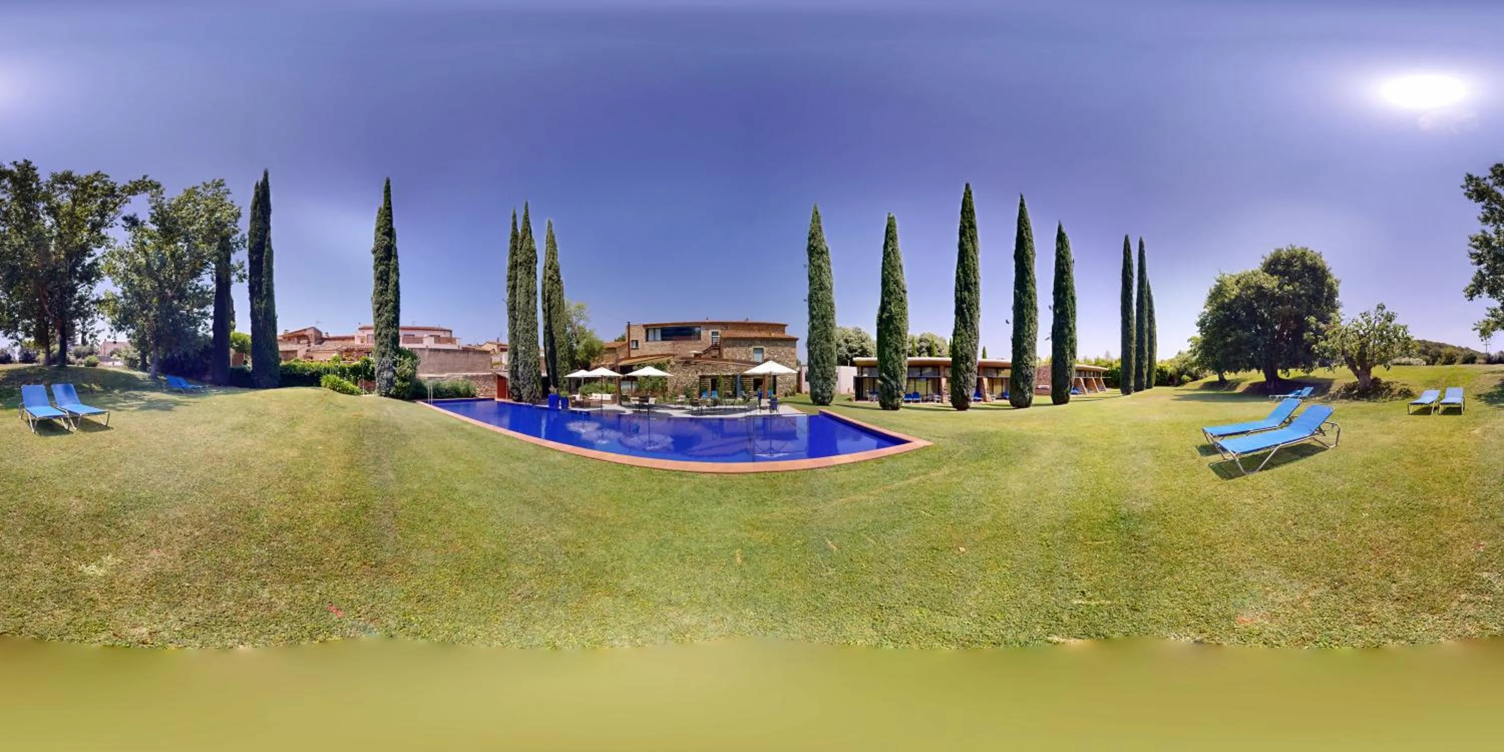 Swimming pool in Arcs De Monells - Adults Only
