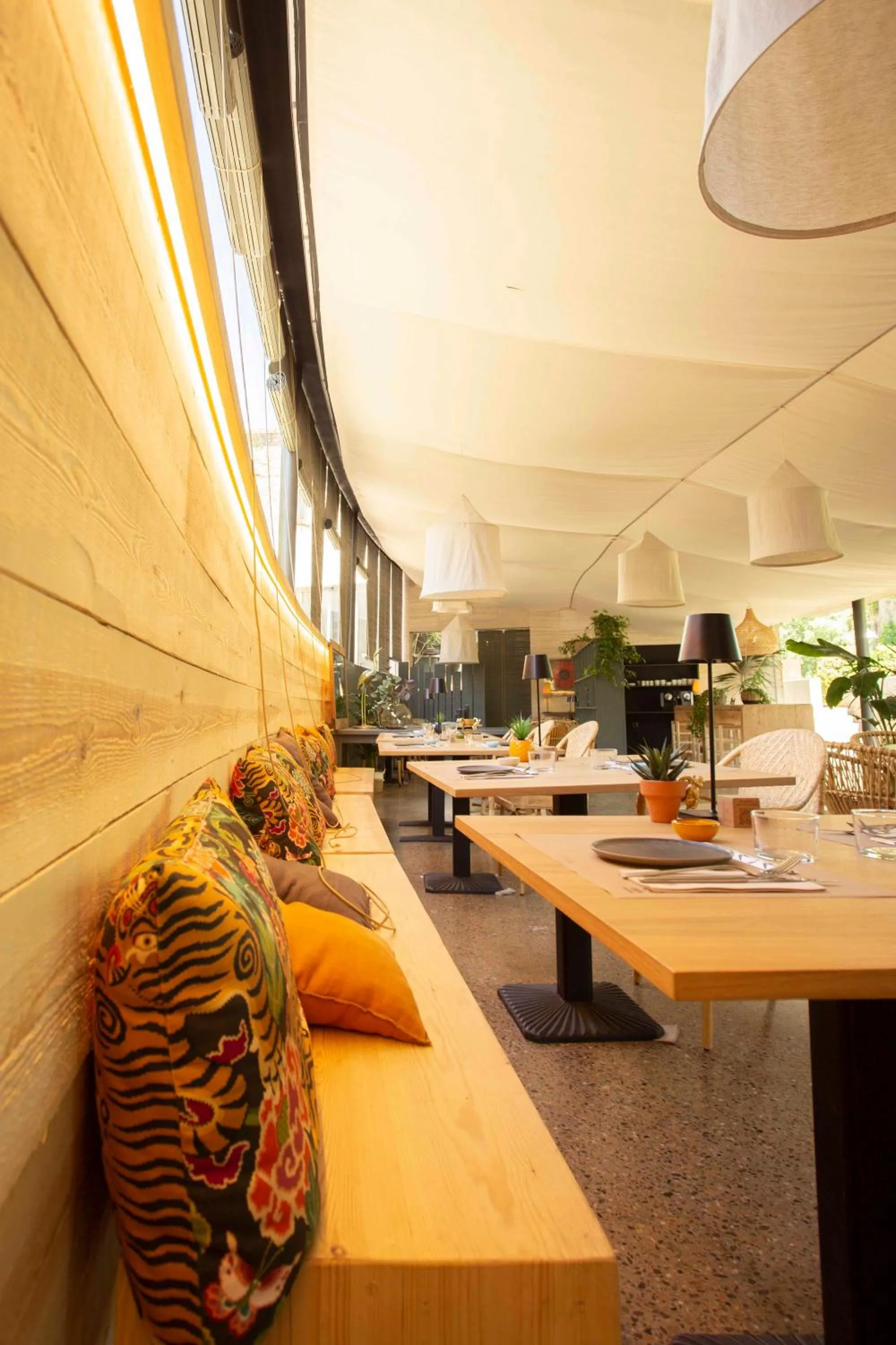 Restaurant/places to eat in Arcs De Monells - Adults Only