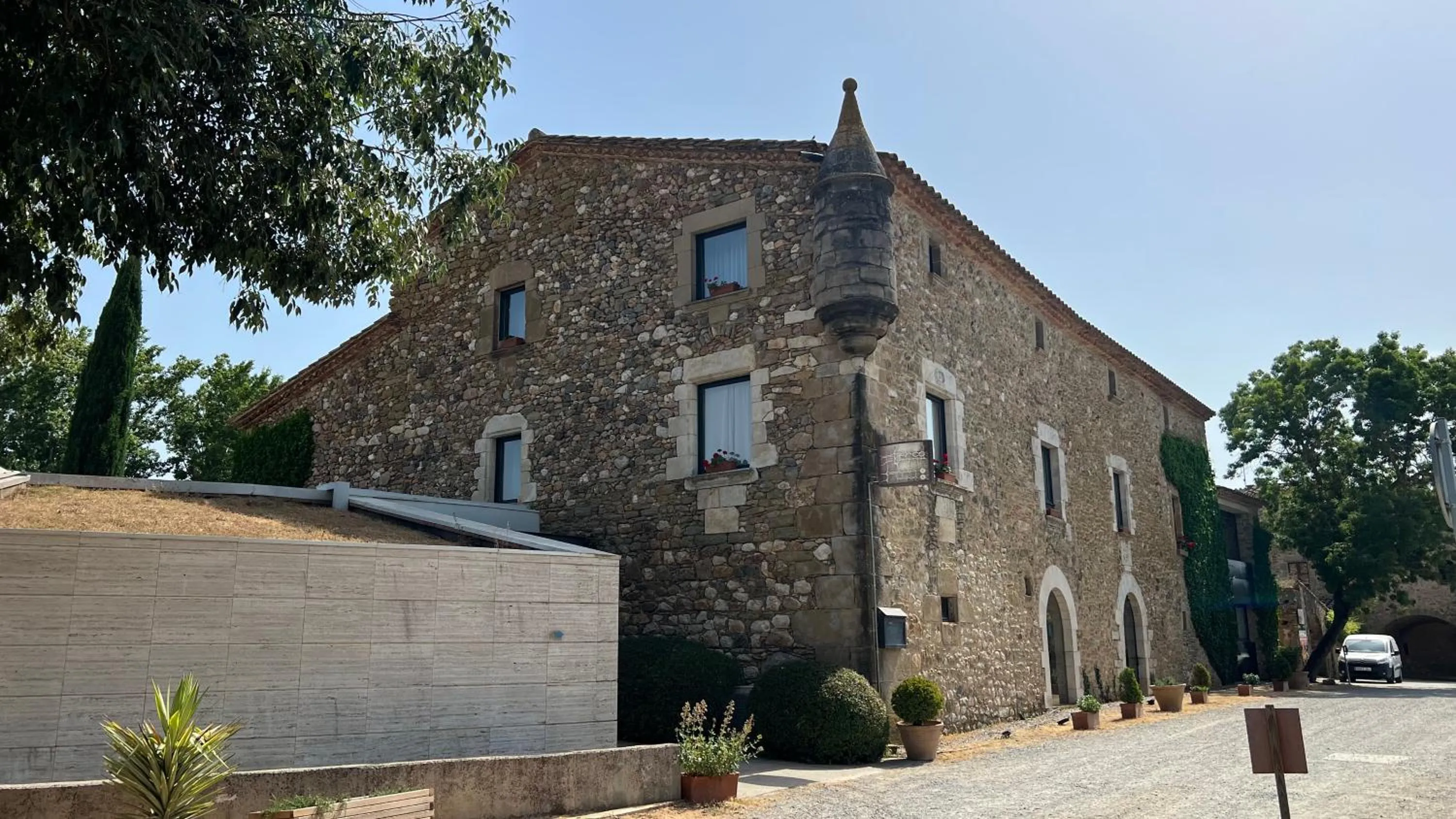 Property building in Arcs De Monells - Adults Only