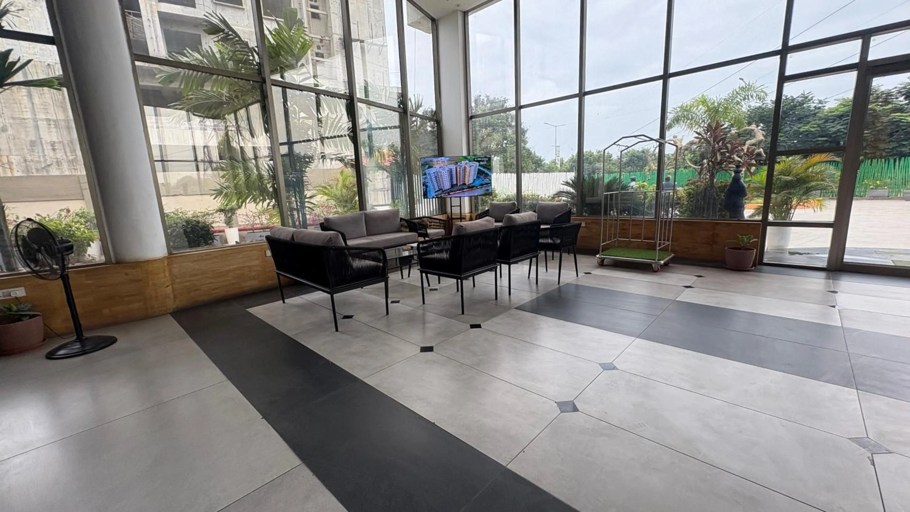 Seating area in PGC Chennai Resort & Club By SSS