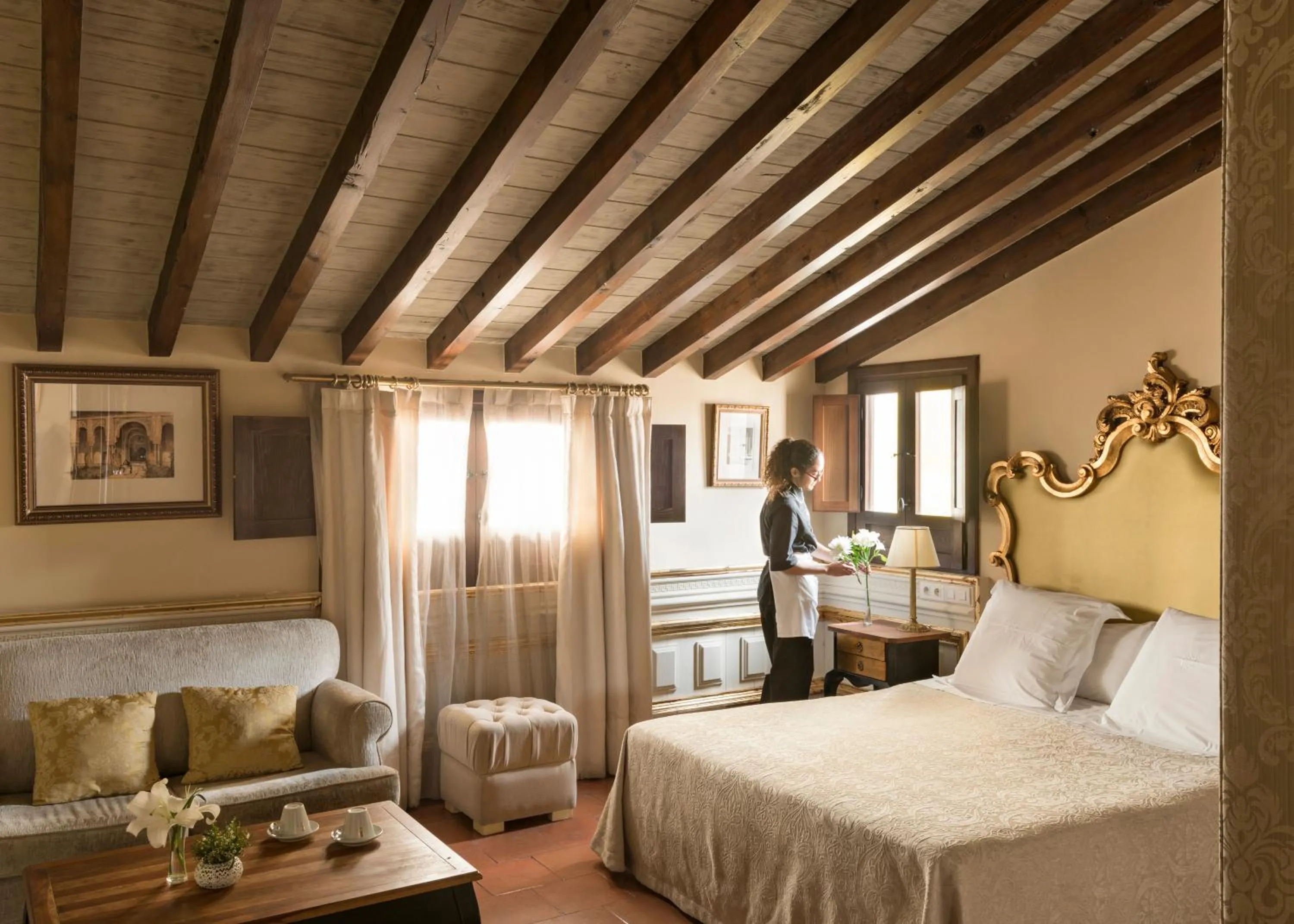 Photo of the whole room, Bed in Hotel Casa 1800 Granada