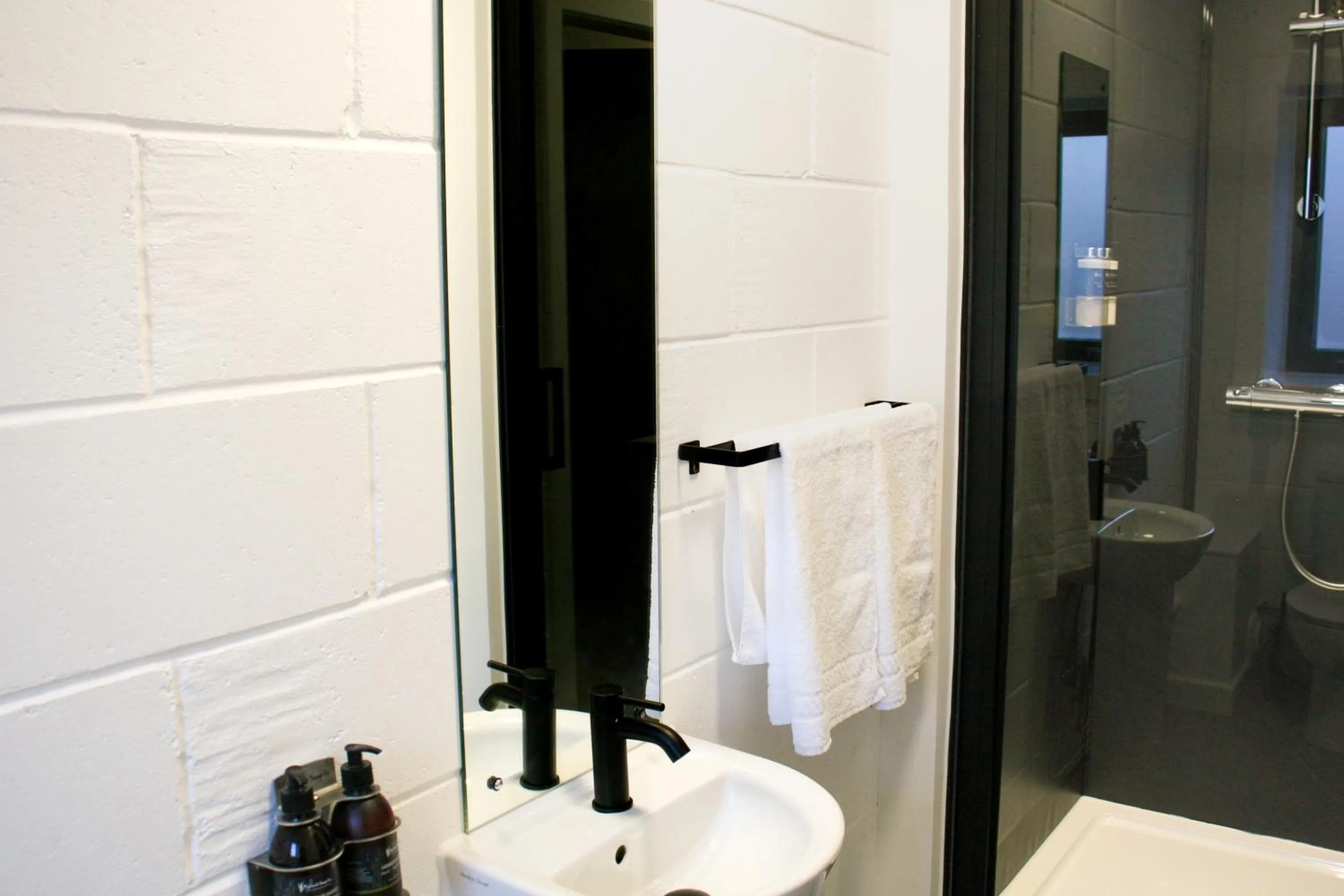 Bathroom in The Base Camp Hotel, Nevis Range
