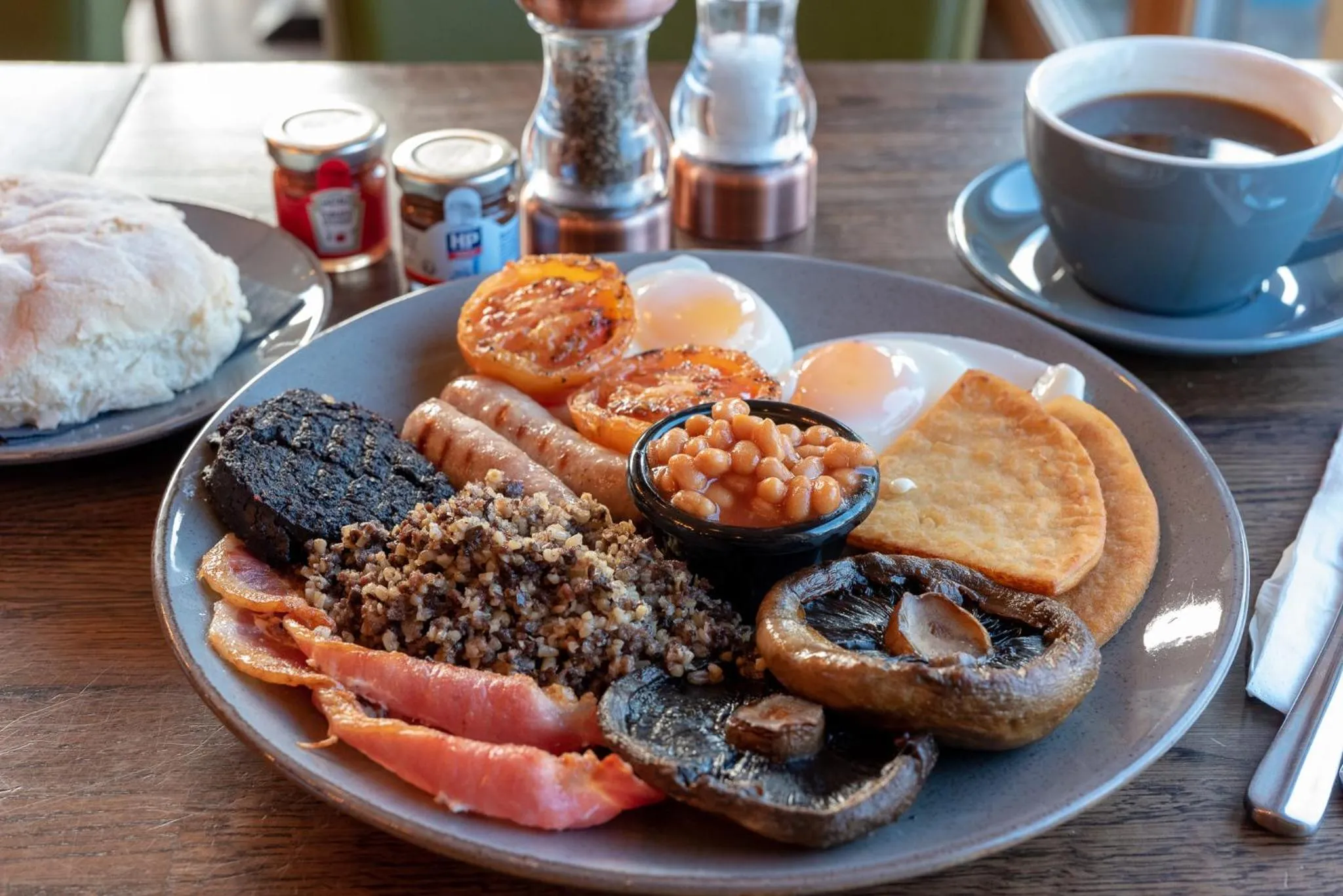 Restaurant/places to eat in The Base Camp Hotel, Nevis Range