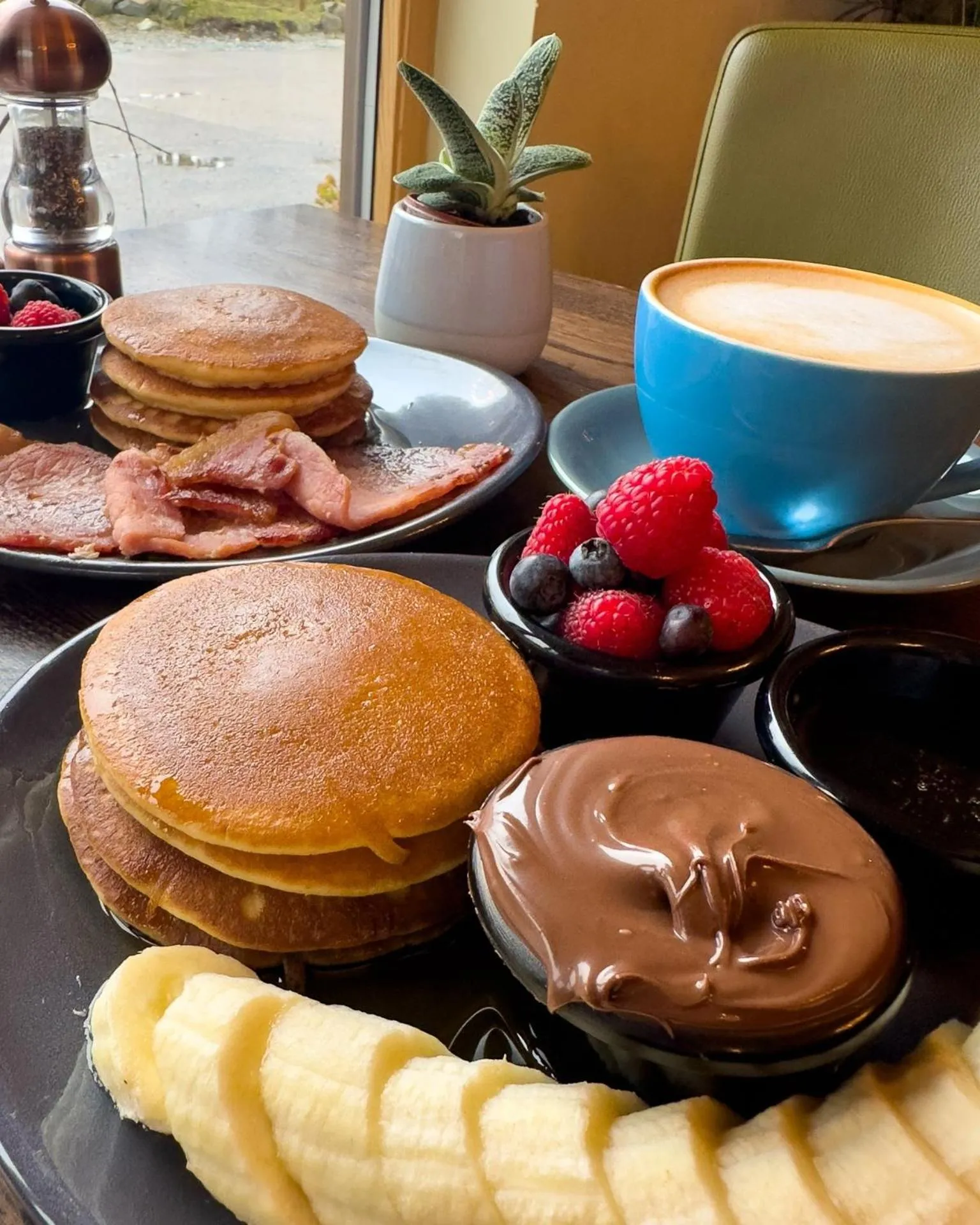 Restaurant/places to eat in The Base Camp Hotel, Nevis Range