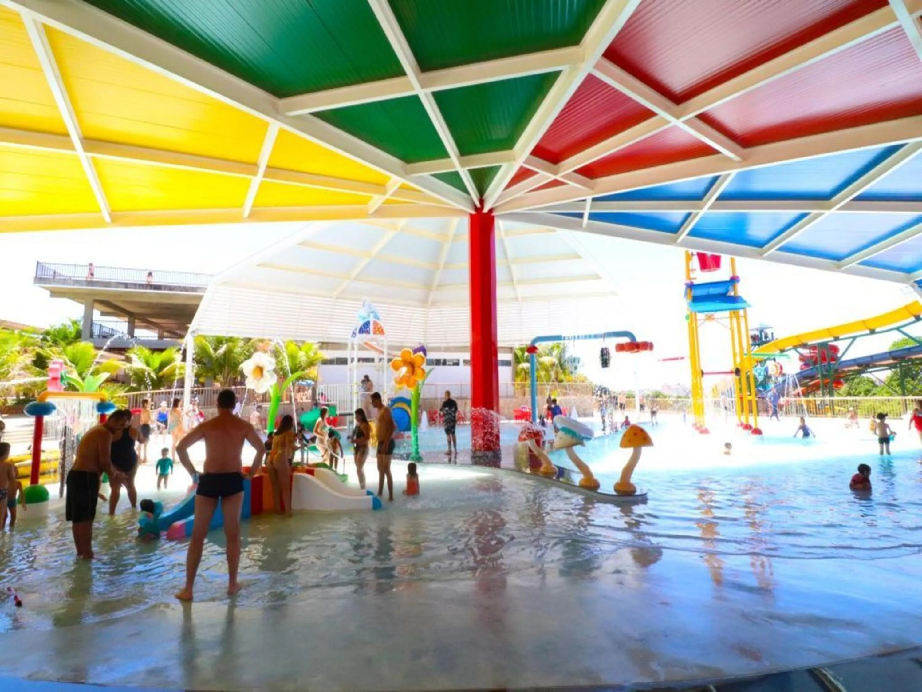 Diroma Resort com um dia no Acqua Park