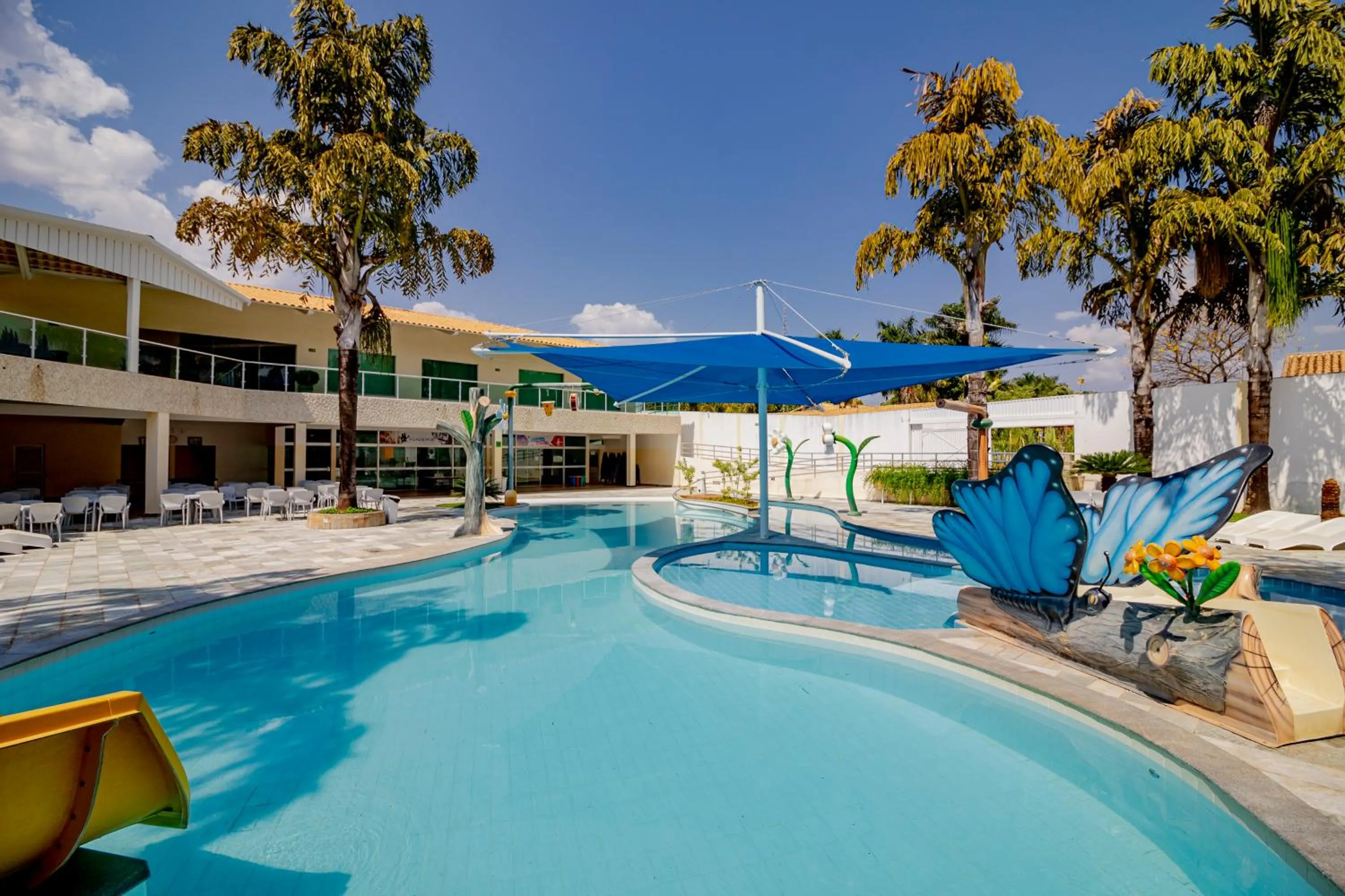 Diroma Resort com um dia no Acqua Park