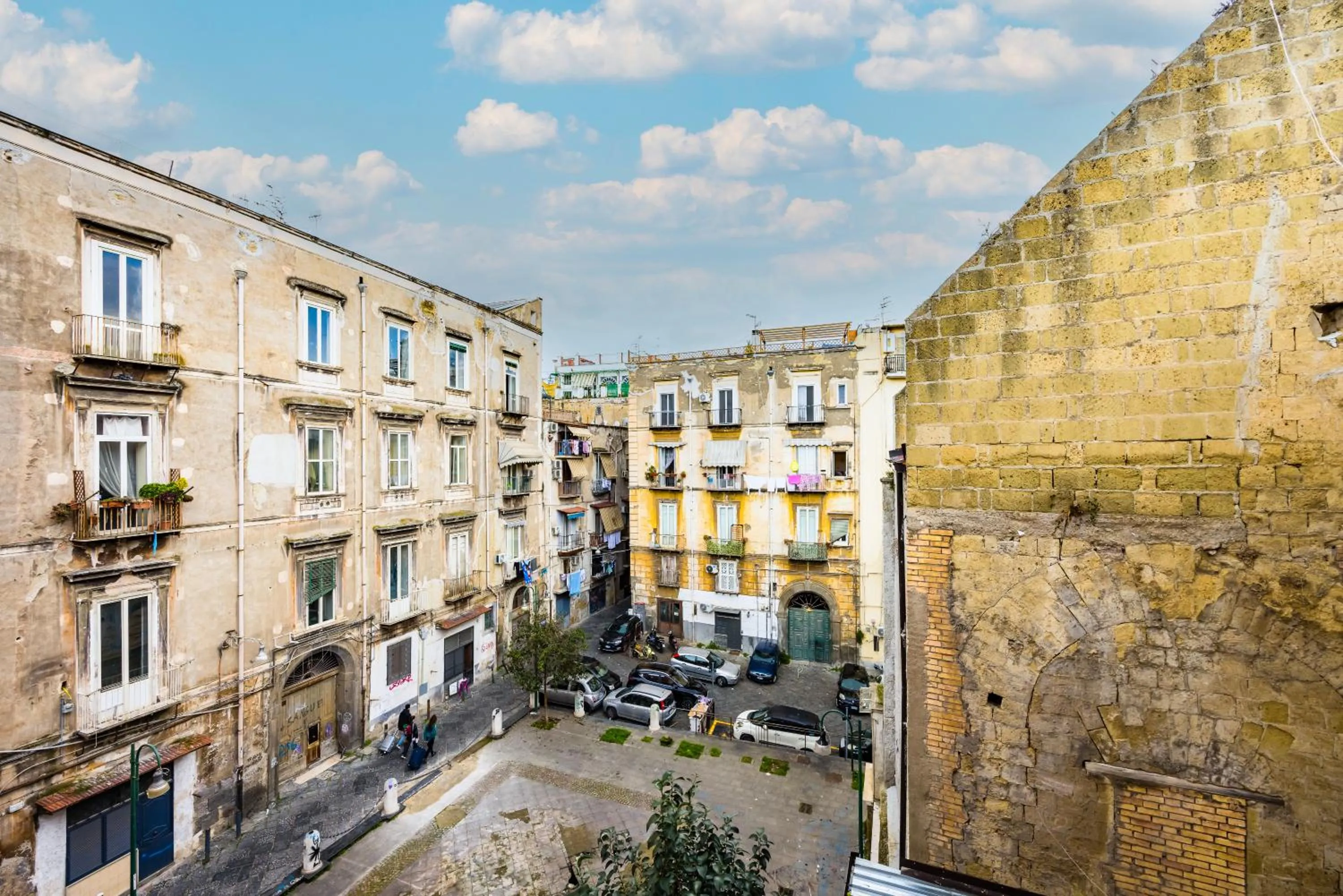 Day in Le Porte di Partenope