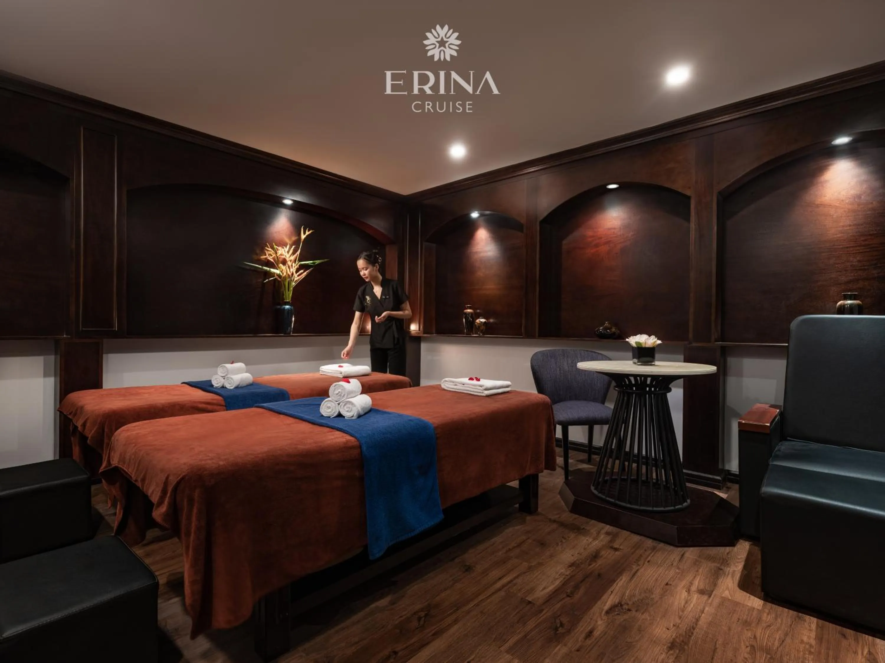 Spa and wellness centre/facilities, Bed in Erina Cruise by HAG