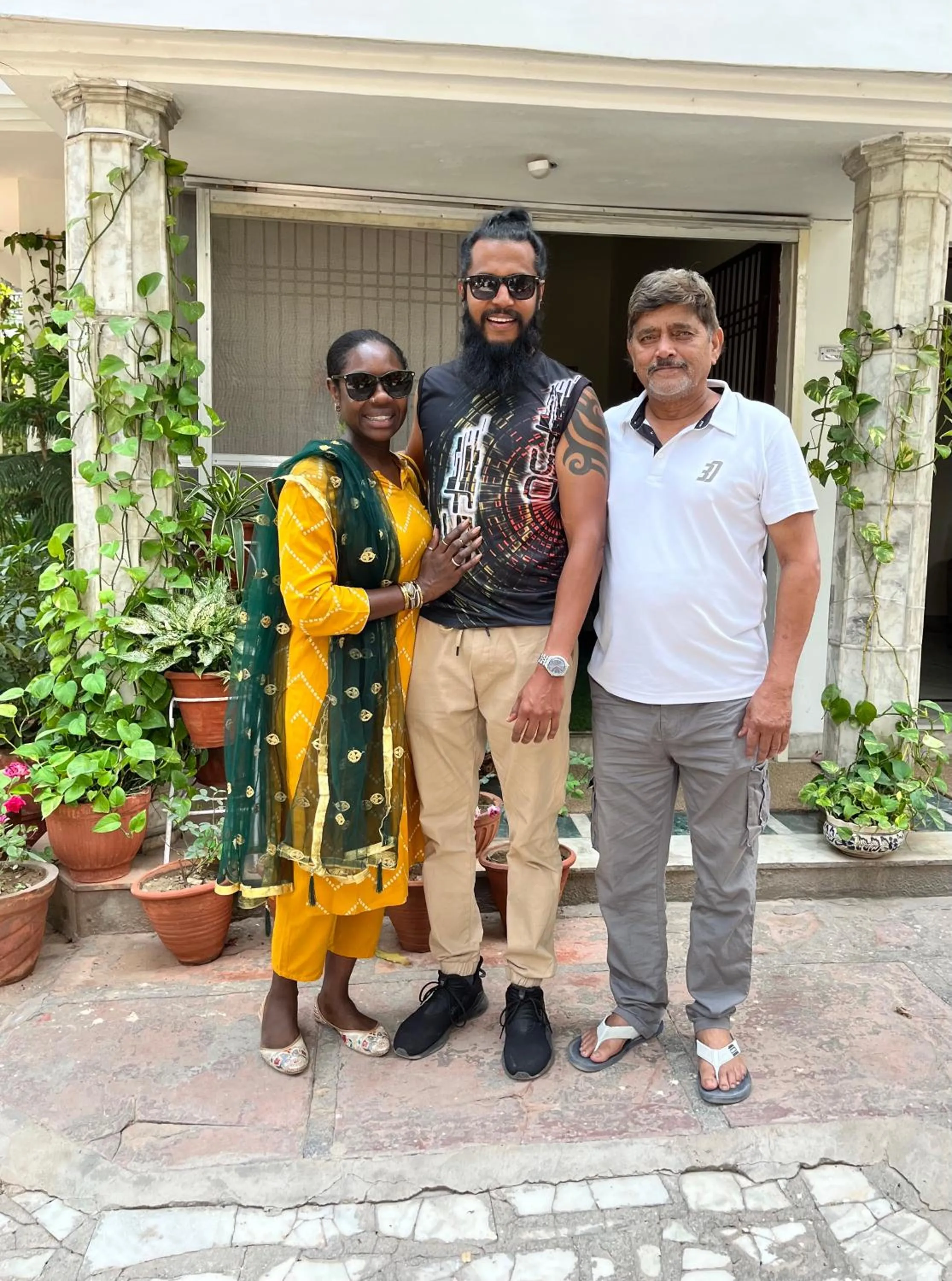 Guests in Alibaba’s Indiana Homestay