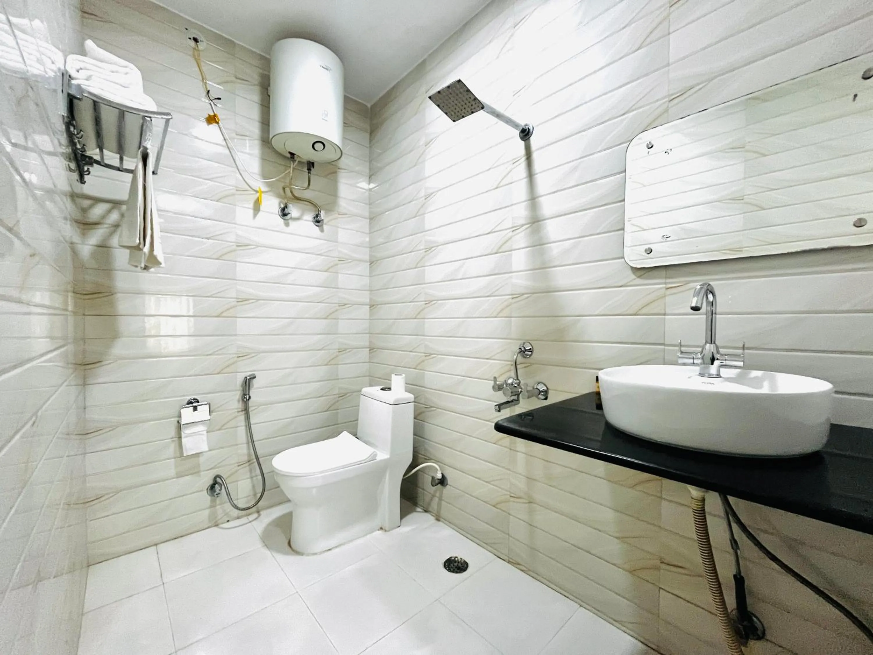 Bathroom in Alibaba’s Indiana Homestay