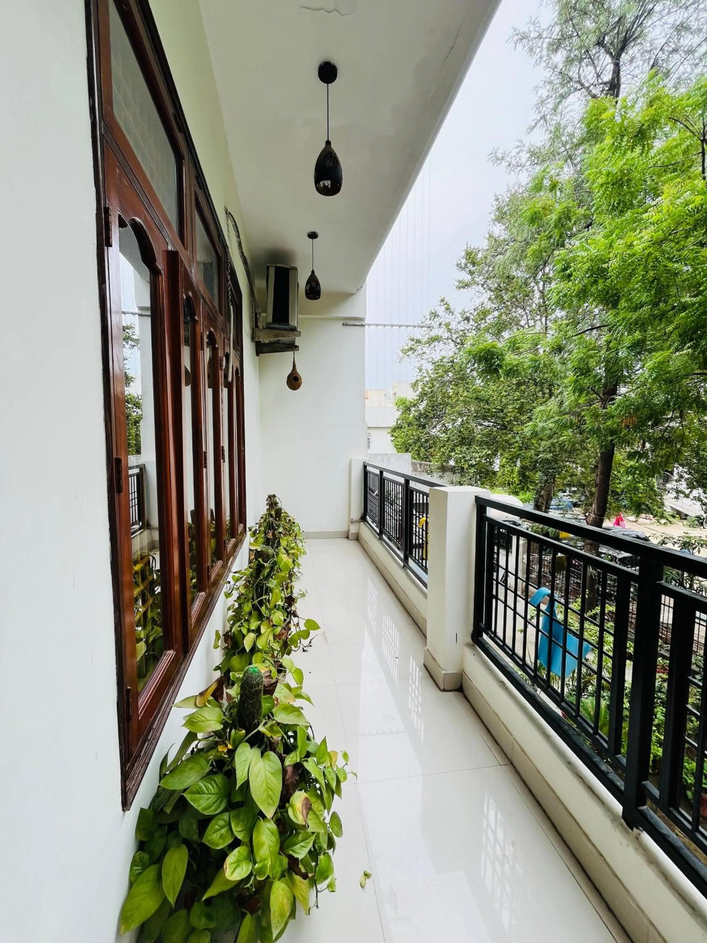 Balcony/Terrace in Alibaba’s Indiana Homestay