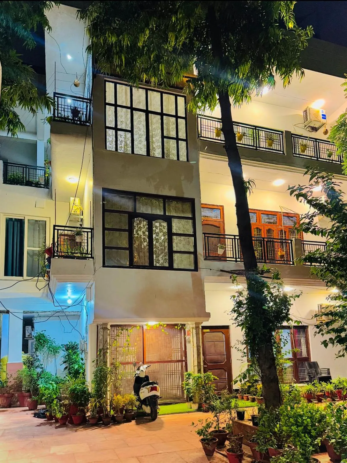 Property building in Alibaba’s Indiana Homestay