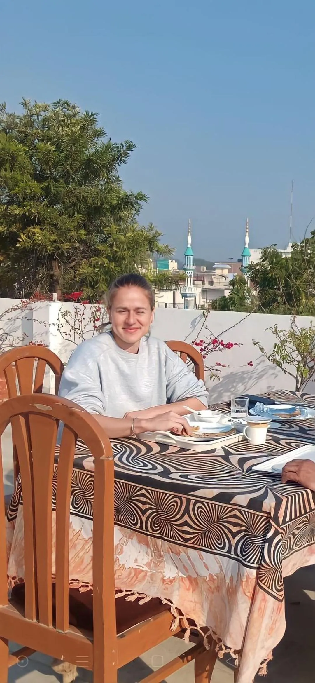 Guests in Alibaba’s Indiana Homestay