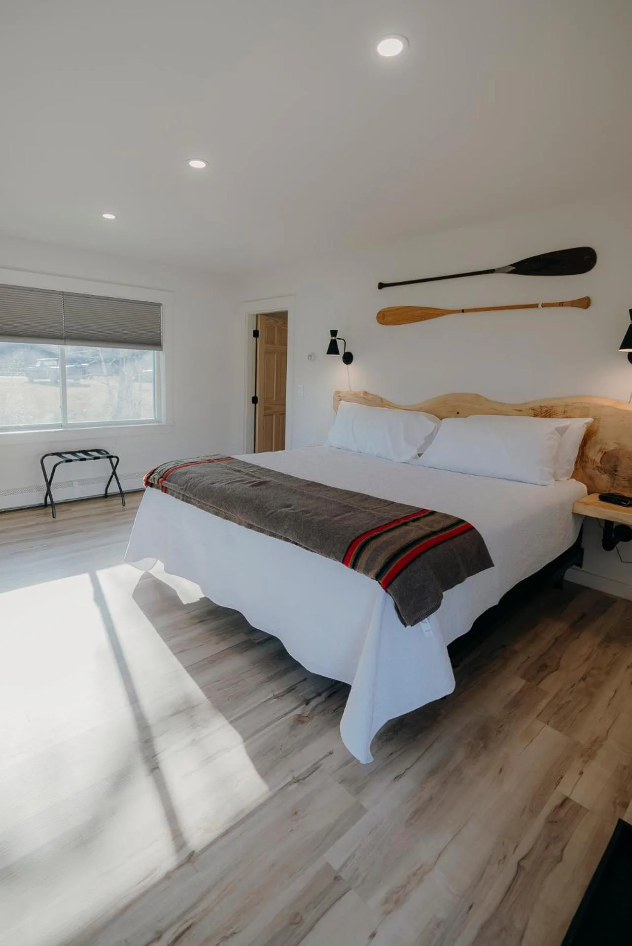 Bed in Bingham Motor Inn