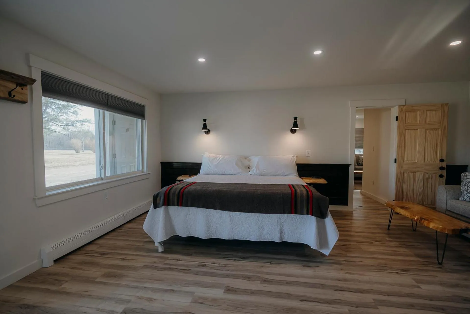 Bed in Bingham Motor Inn