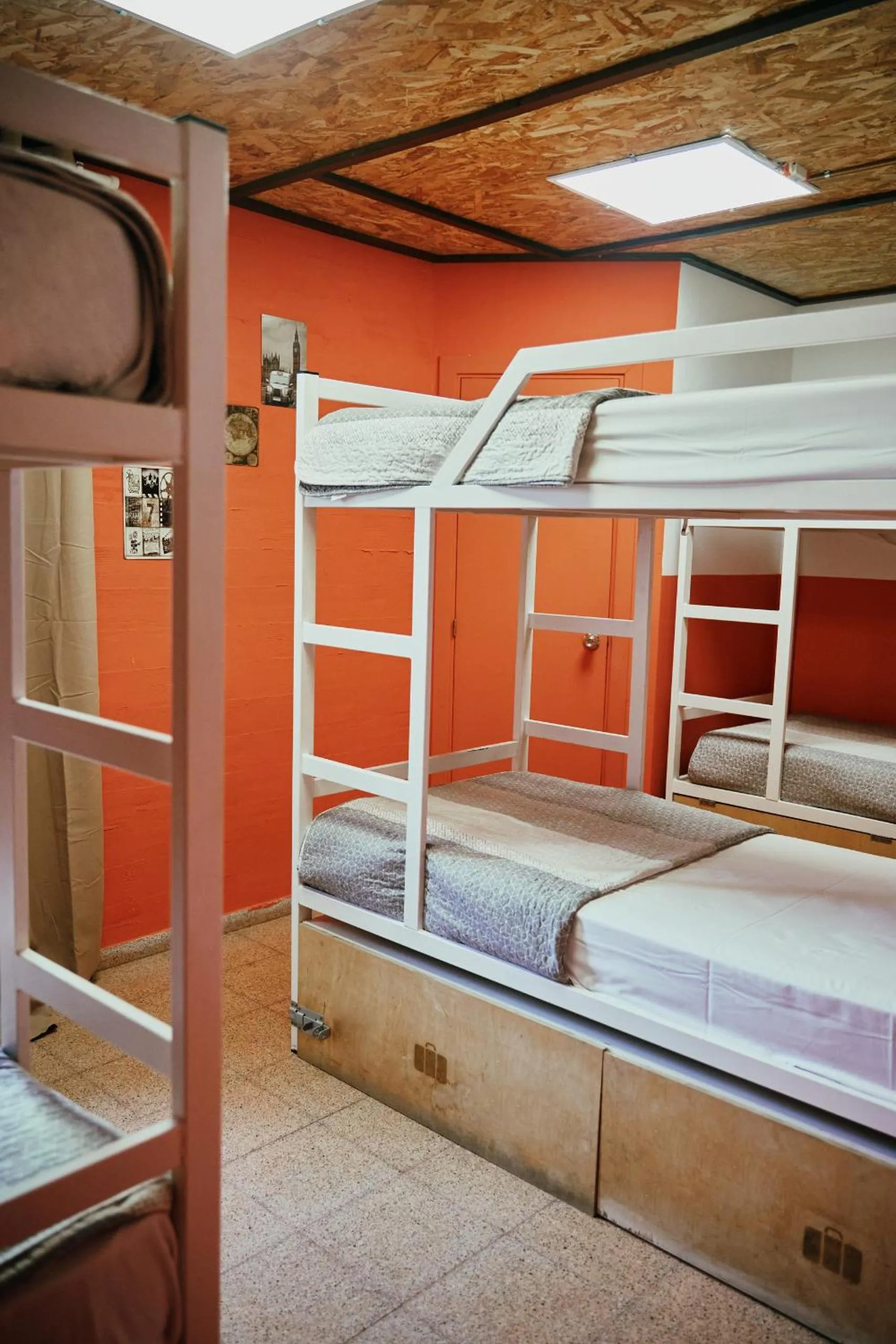 Bed in LOFT HOSTAL Group