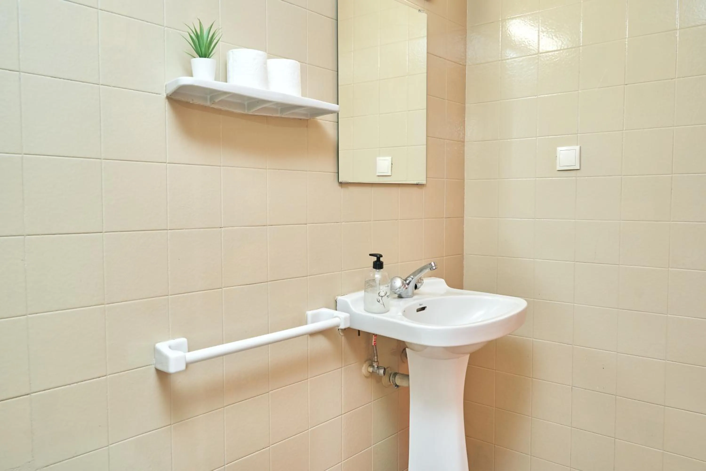 Bathroom in LOFT HOSTAL Group