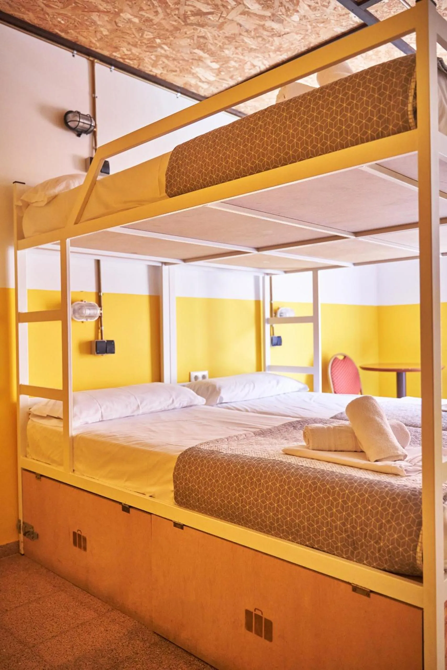 Bed in LOFT HOSTAL Group