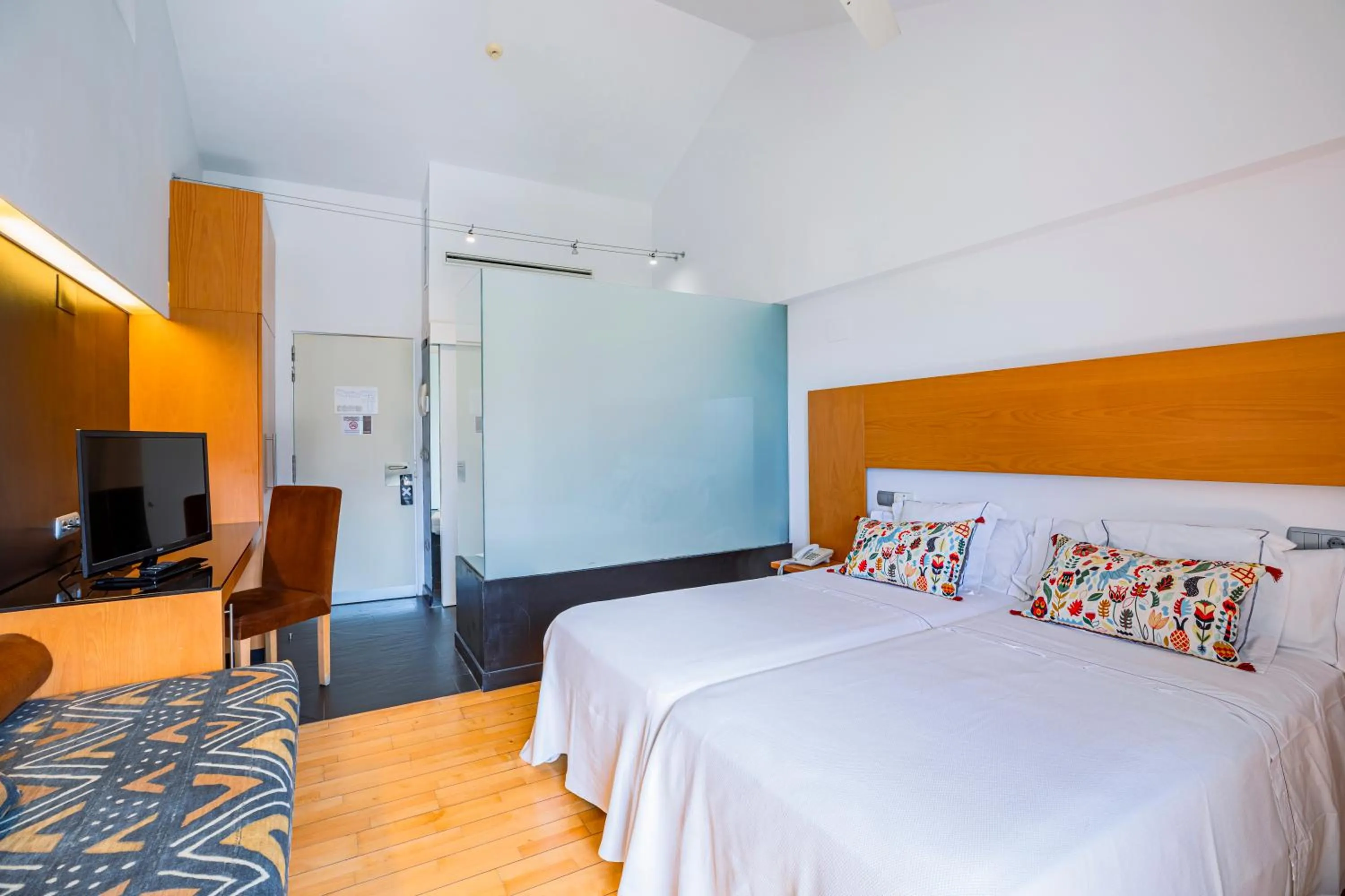 Photo of the whole room, Bed in Tierra de Biescas