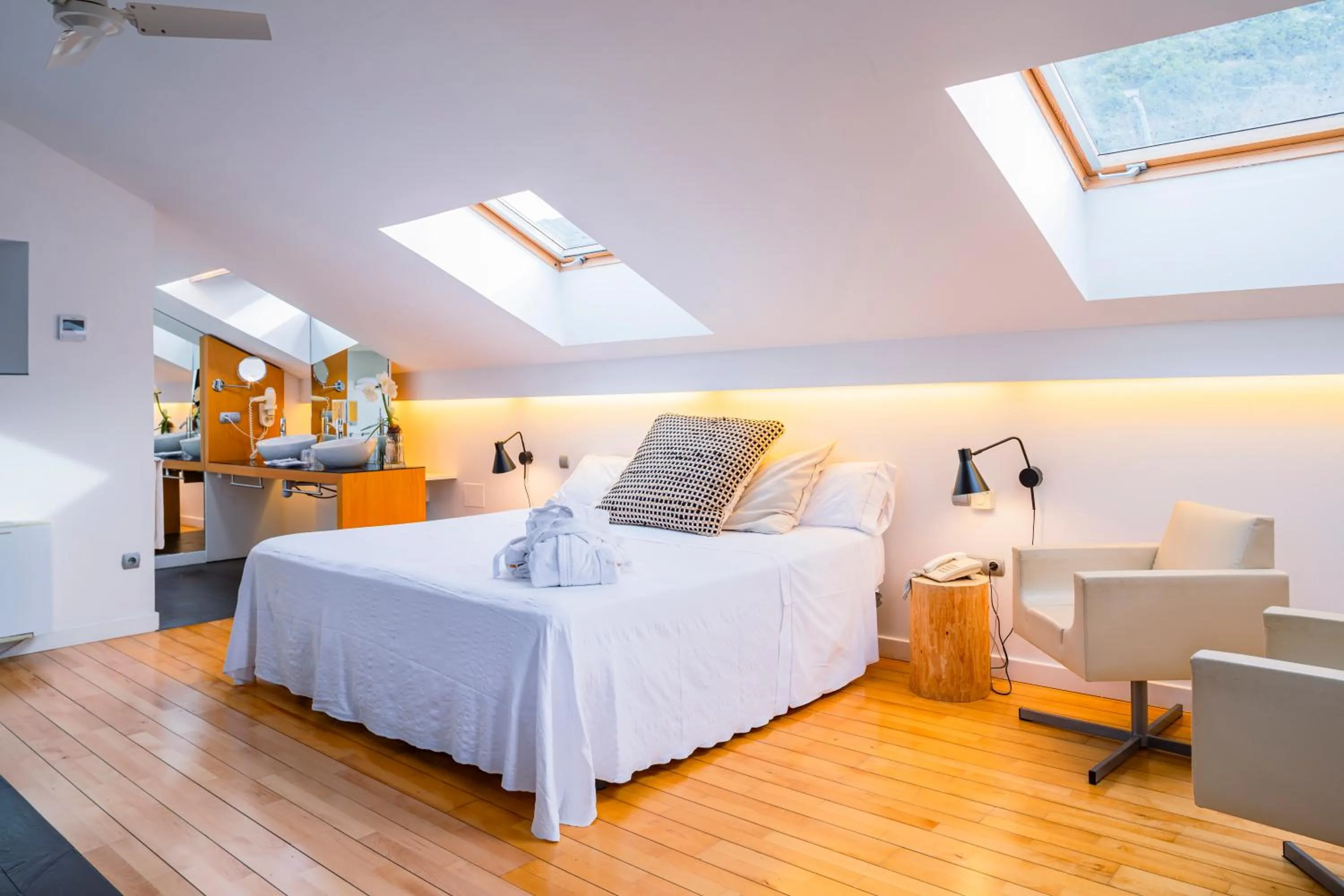 Toilet, Bed in Tierra de Biescas