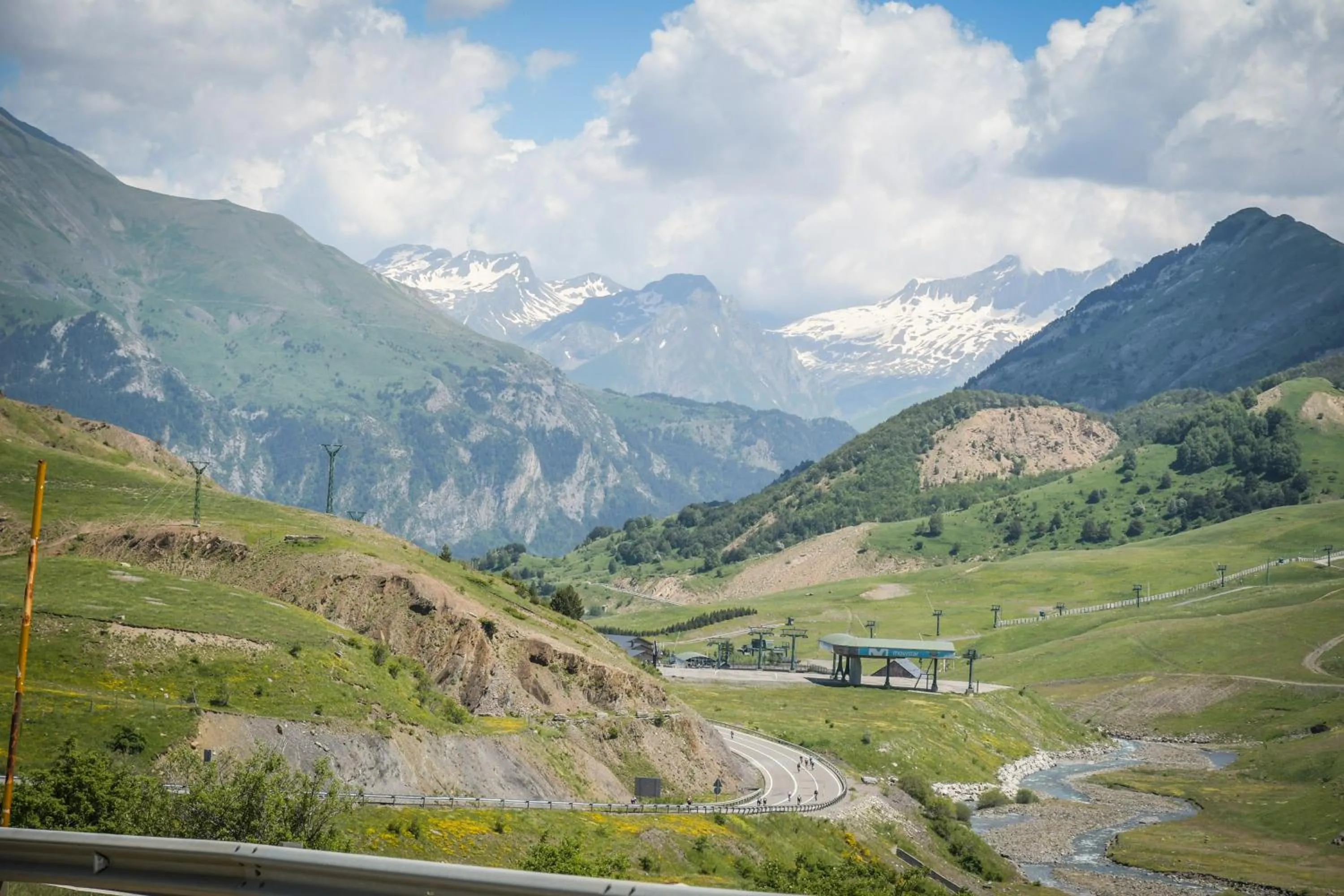 Ski School in Tierra de Biescas