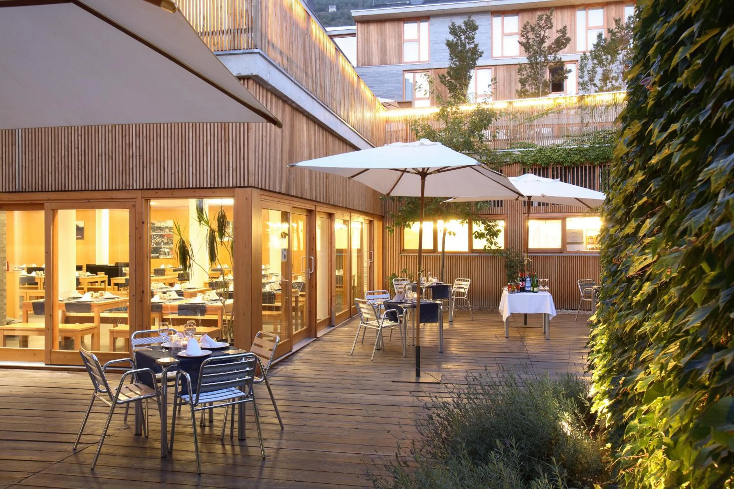 Restaurant/places to eat in Tierra de Biescas