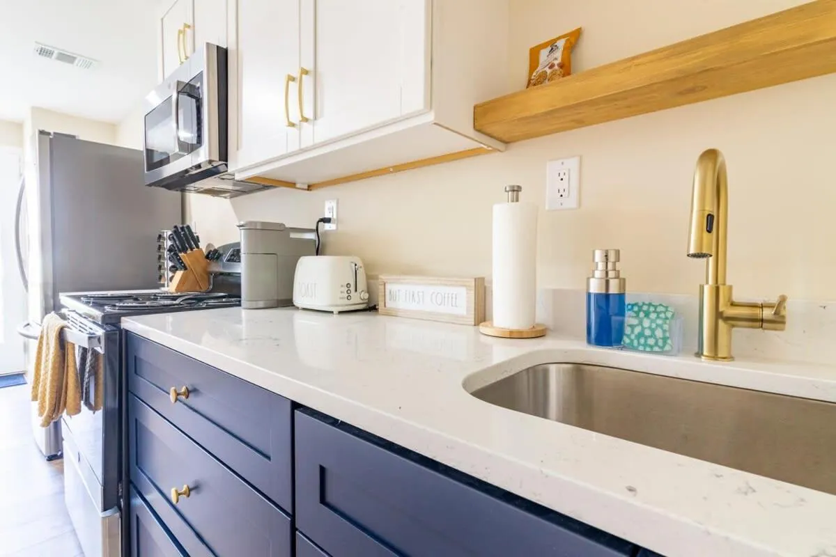 5 bedrooms with 4 Full Bath Fire Pit BBQ and Plush Amen on 1 2 acre