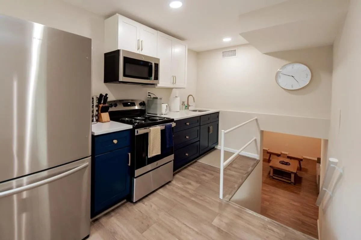 5 bedrooms with 4 Full Bath Fire Pit BBQ and Plush Amen on 1 2 acre