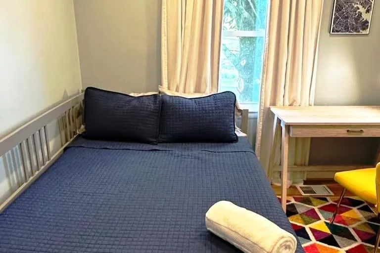 Bed in 5 bedrooms with 4 Full Bath Fire Pit BBQ and Plush Amen on 1 2 acre