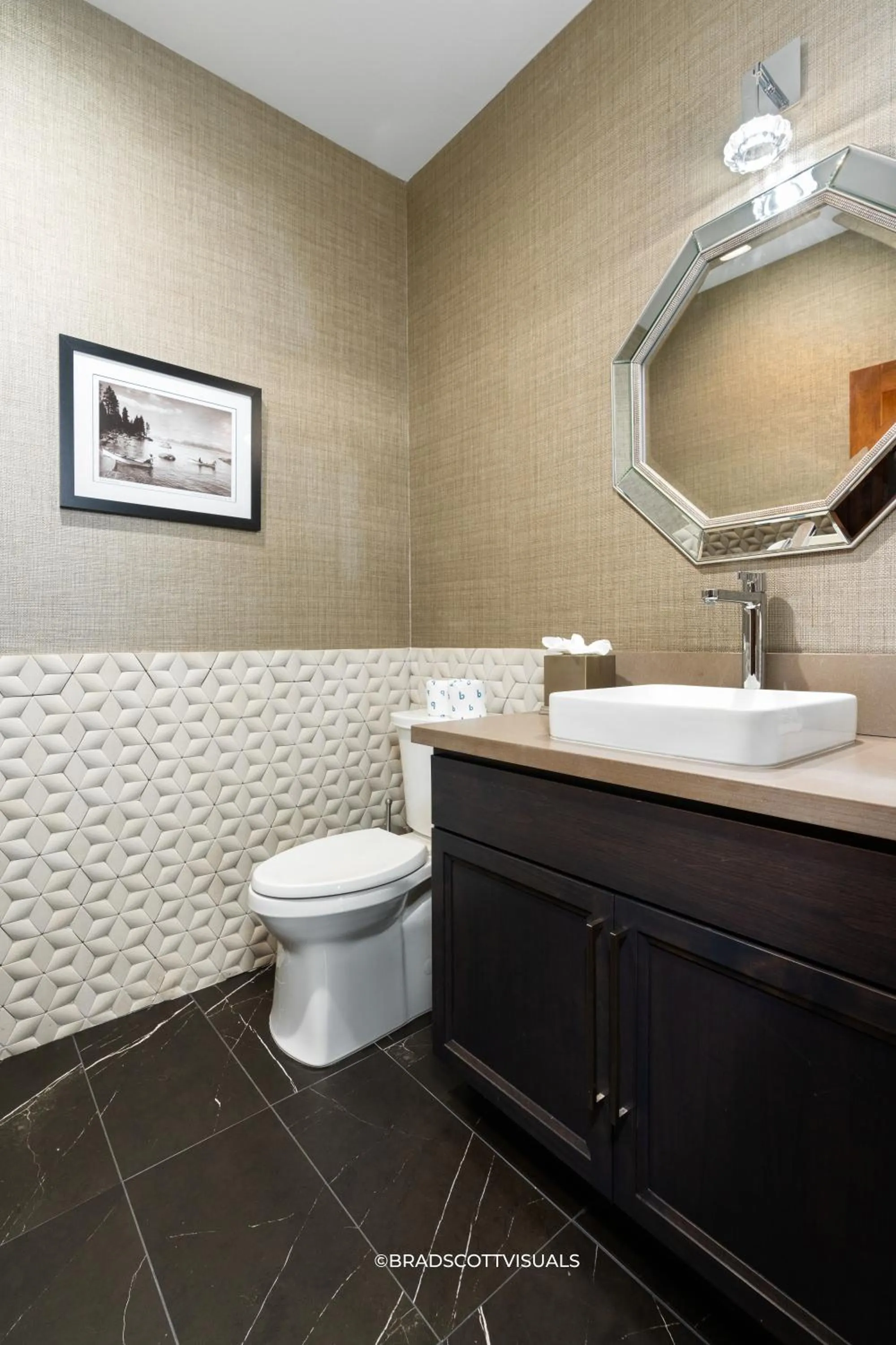 Toilet in Gondola Vista Luxury Villas by Ski Heavenly & Beaches