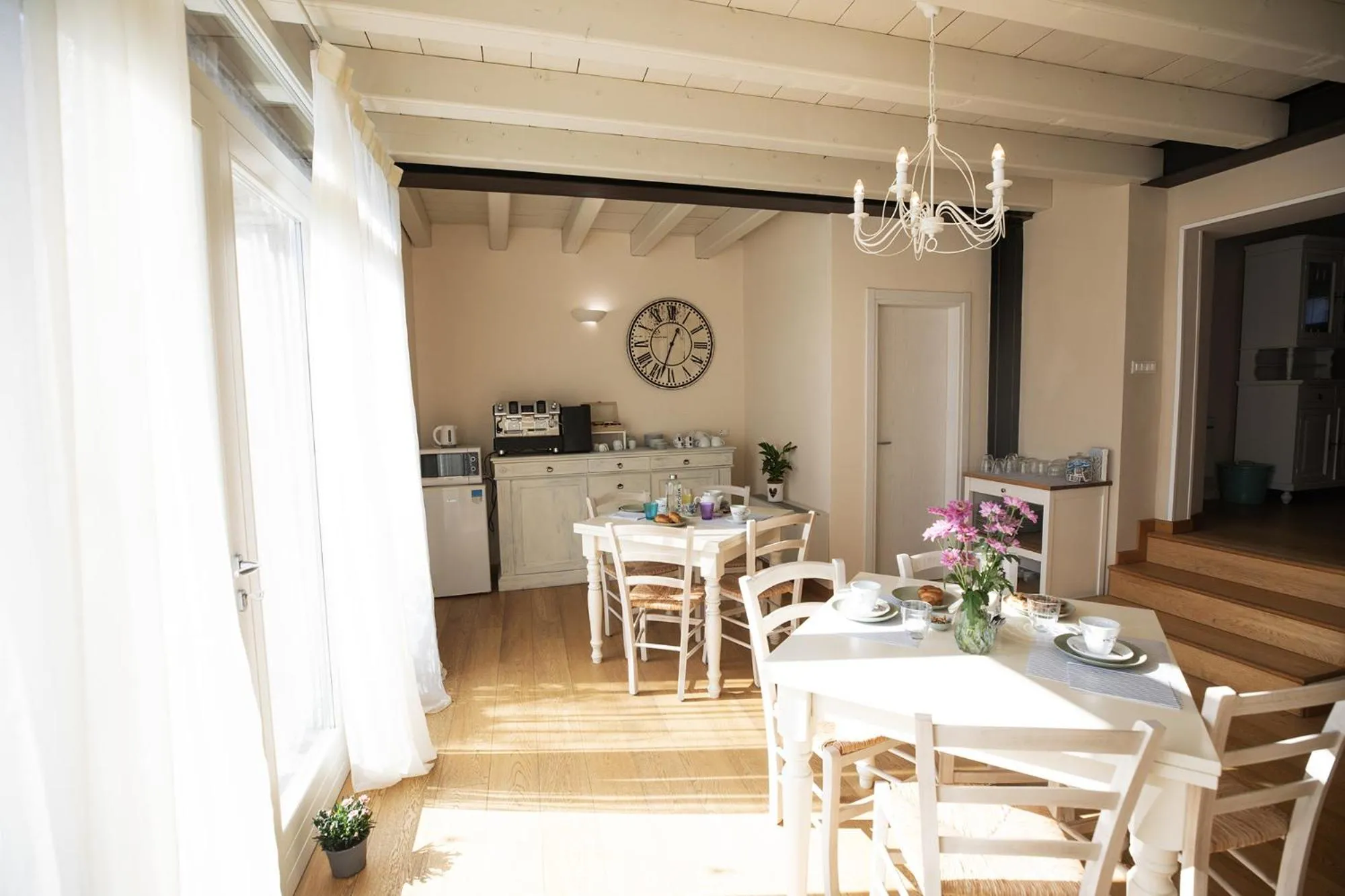 Restaurant/places to eat in Relais La Rocca Solferino