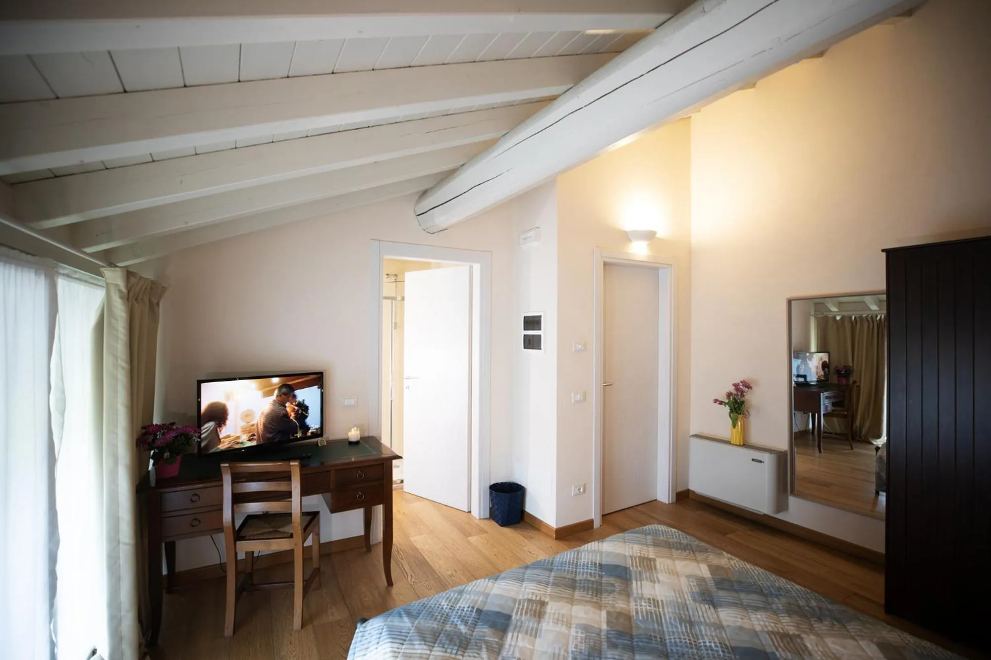 Bed in Relais La Rocca Solferino