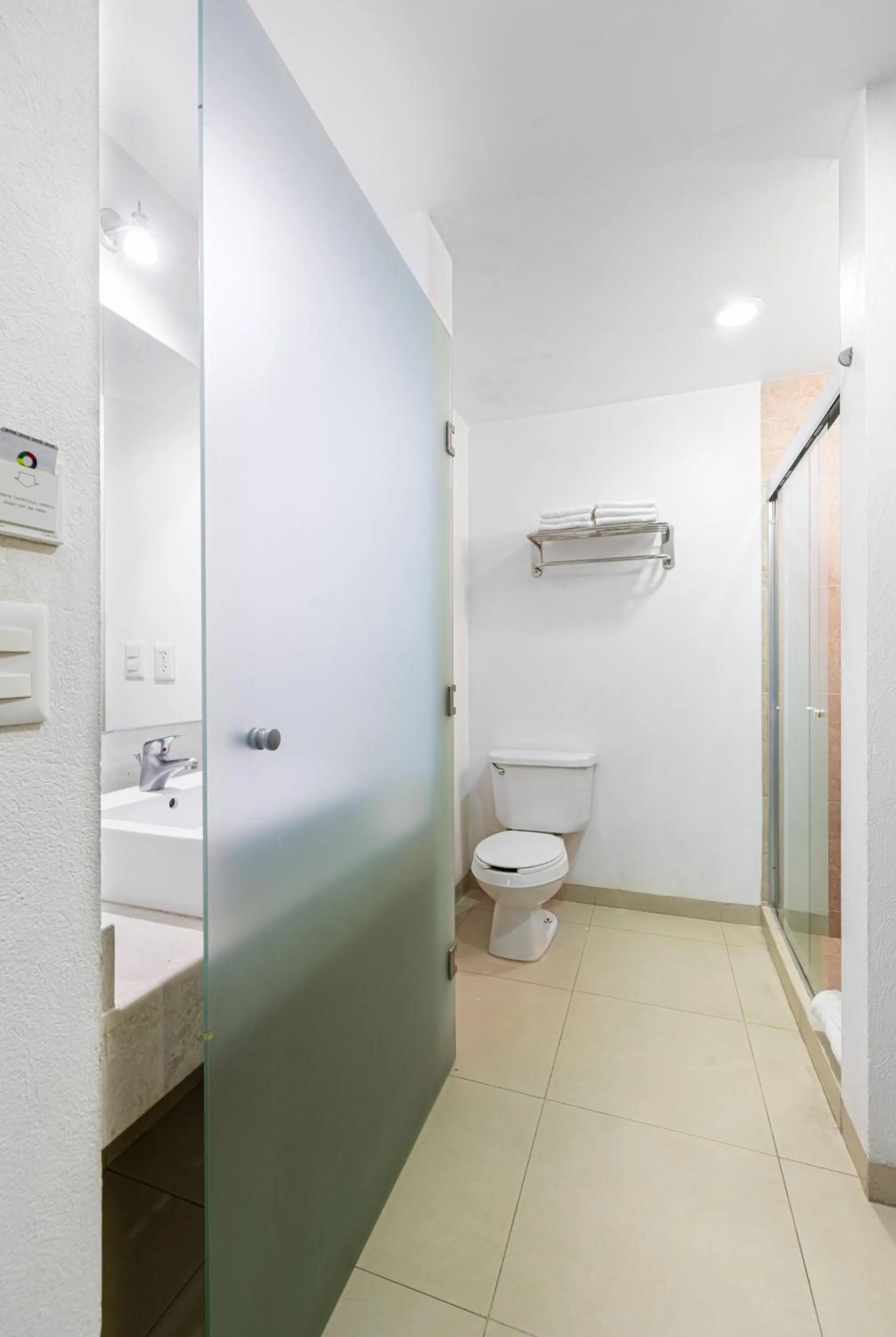 Bathroom in Hotel México Plaza Silao Aeropuerto