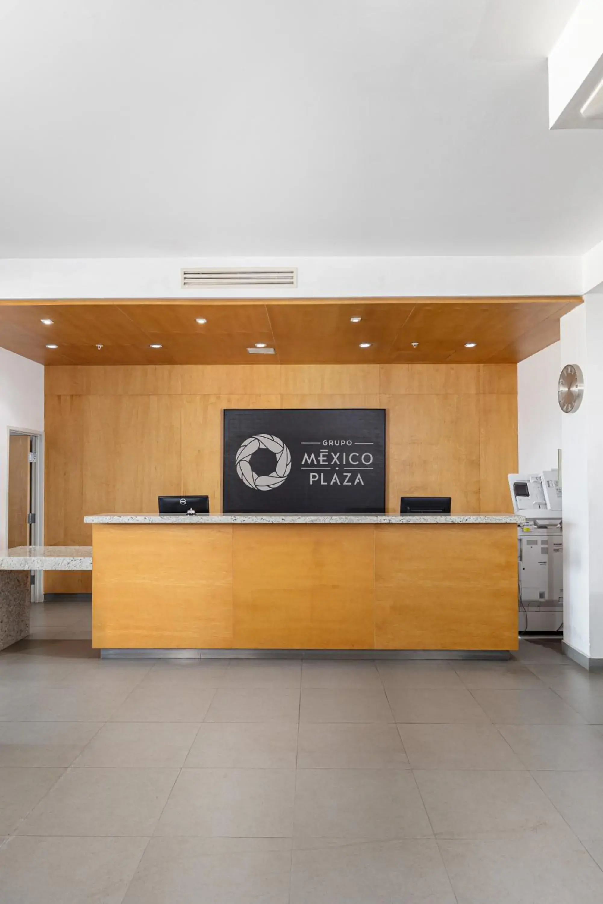 Lobby or reception in Hotel México Plaza Silao Aeropuerto Lobby or reception in Hotel México Plaza Silao Aeropuerto