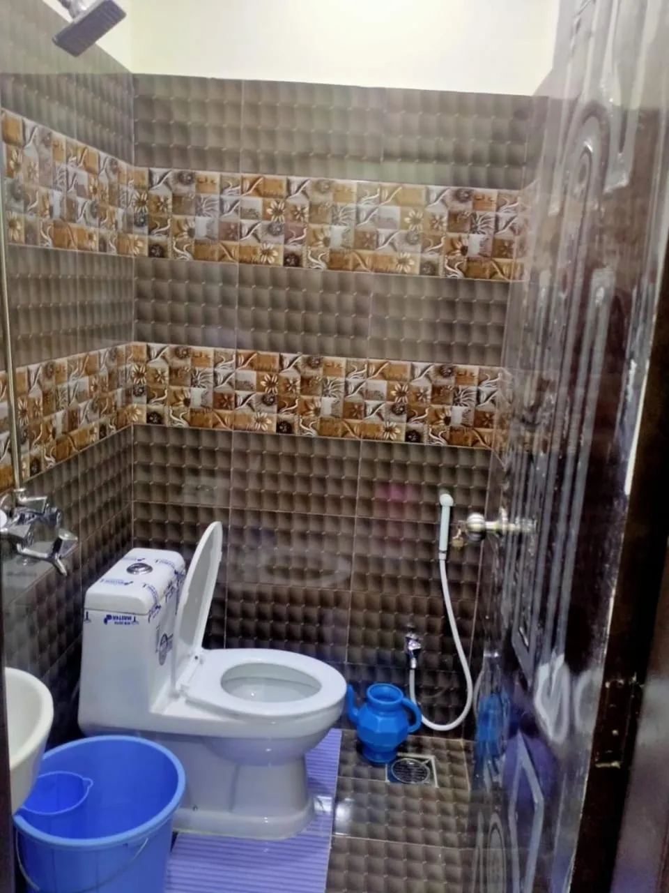 Bathroom in Hotel new royal palace