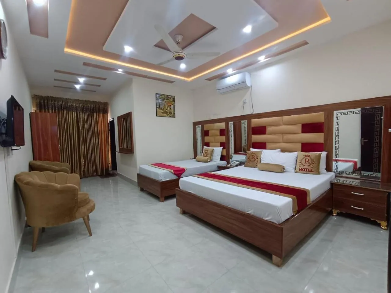 Bed in Hotel new royal palace