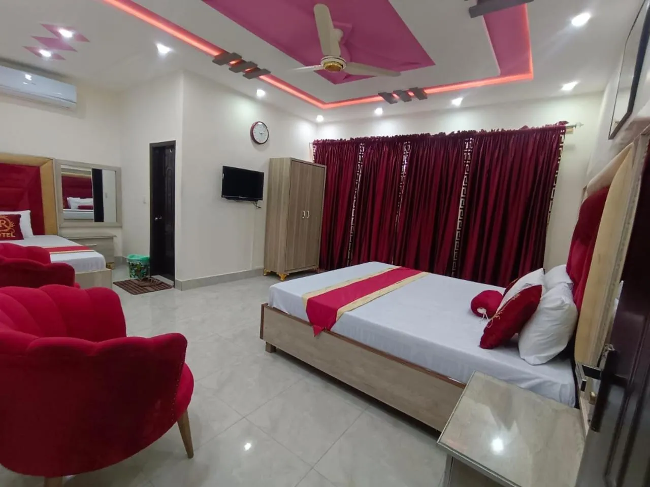 Bed in Hotel new royal palace
