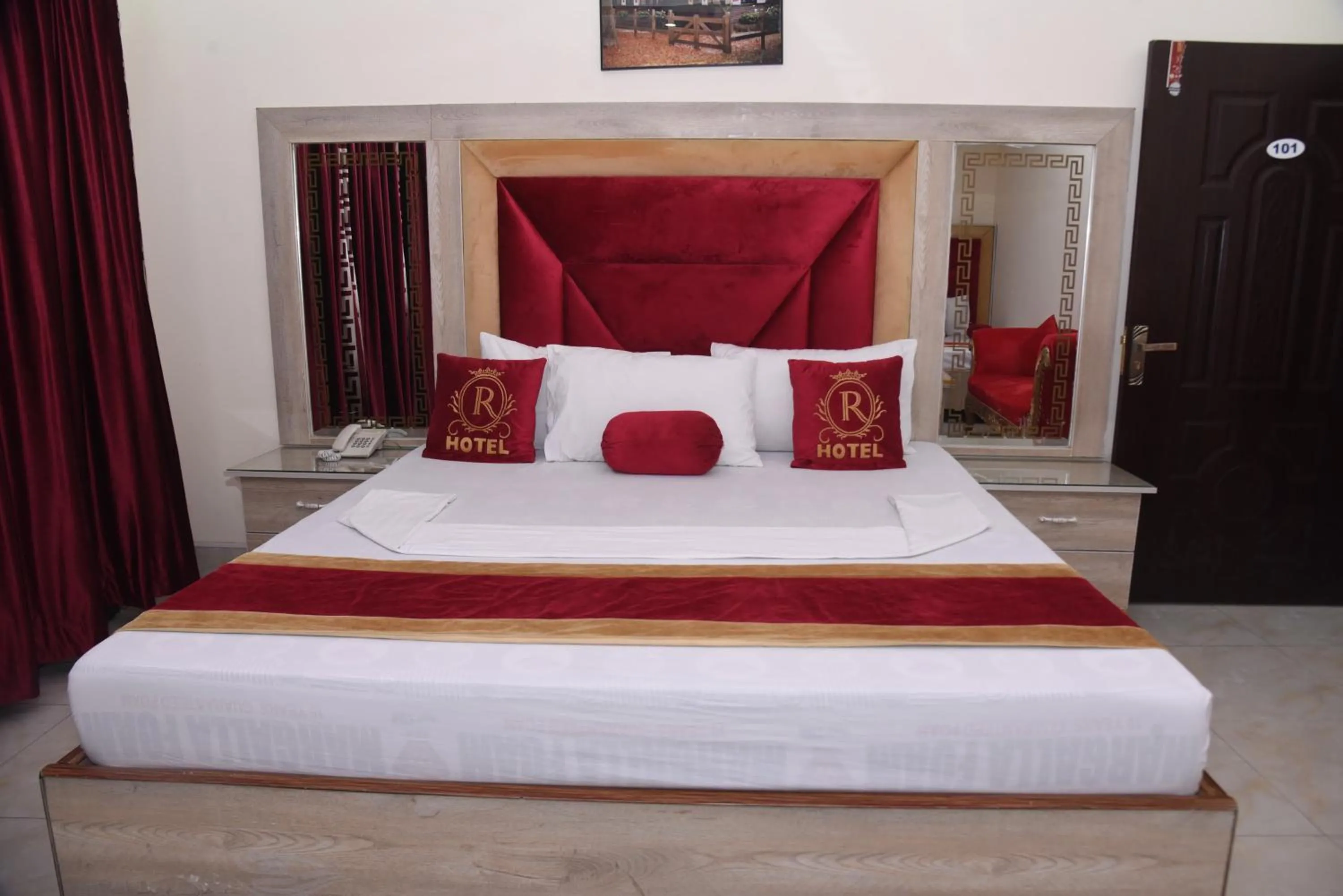 Bedroom, Bed in Hotel new royal palace