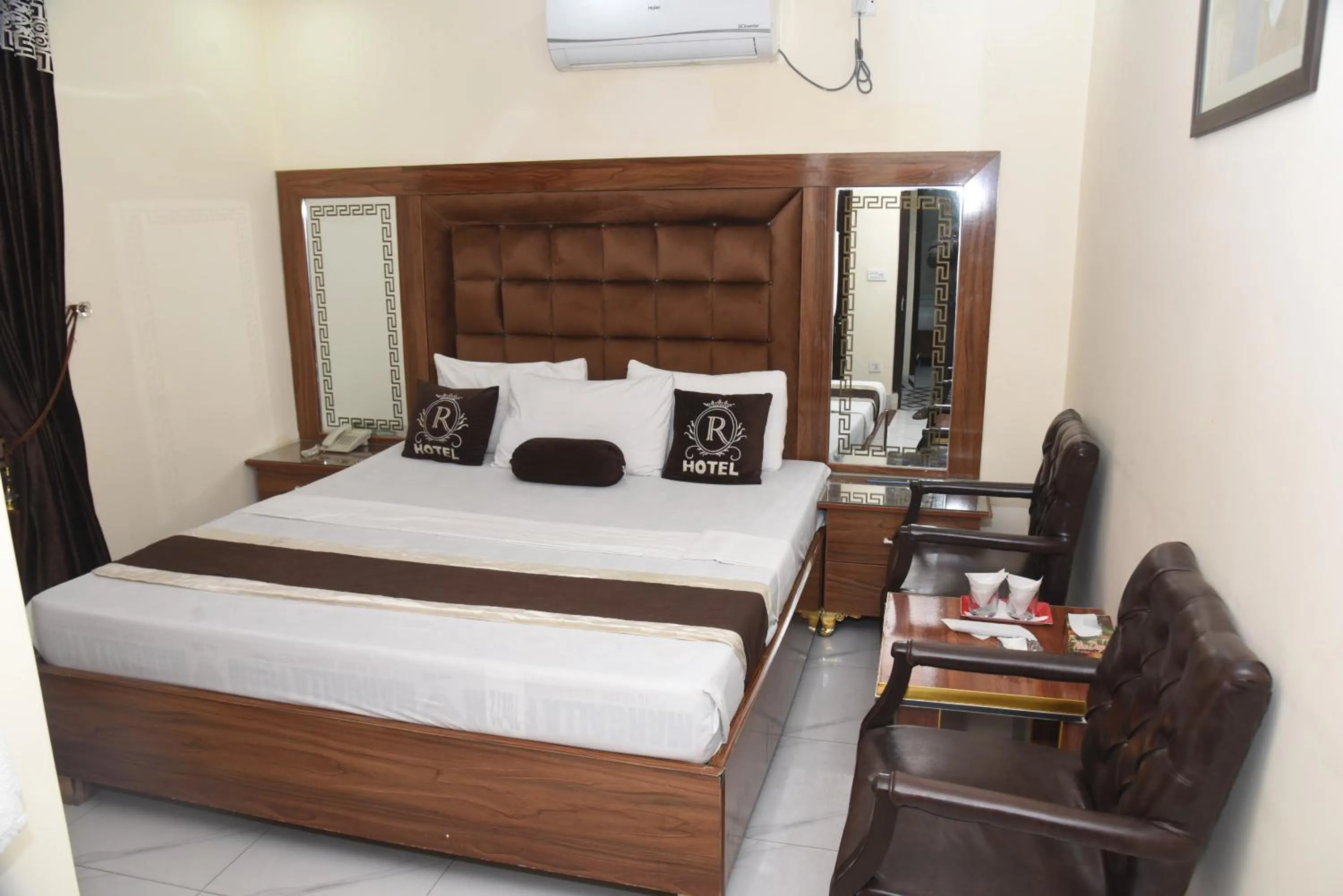 Bedroom, Bed in Hotel new royal palace