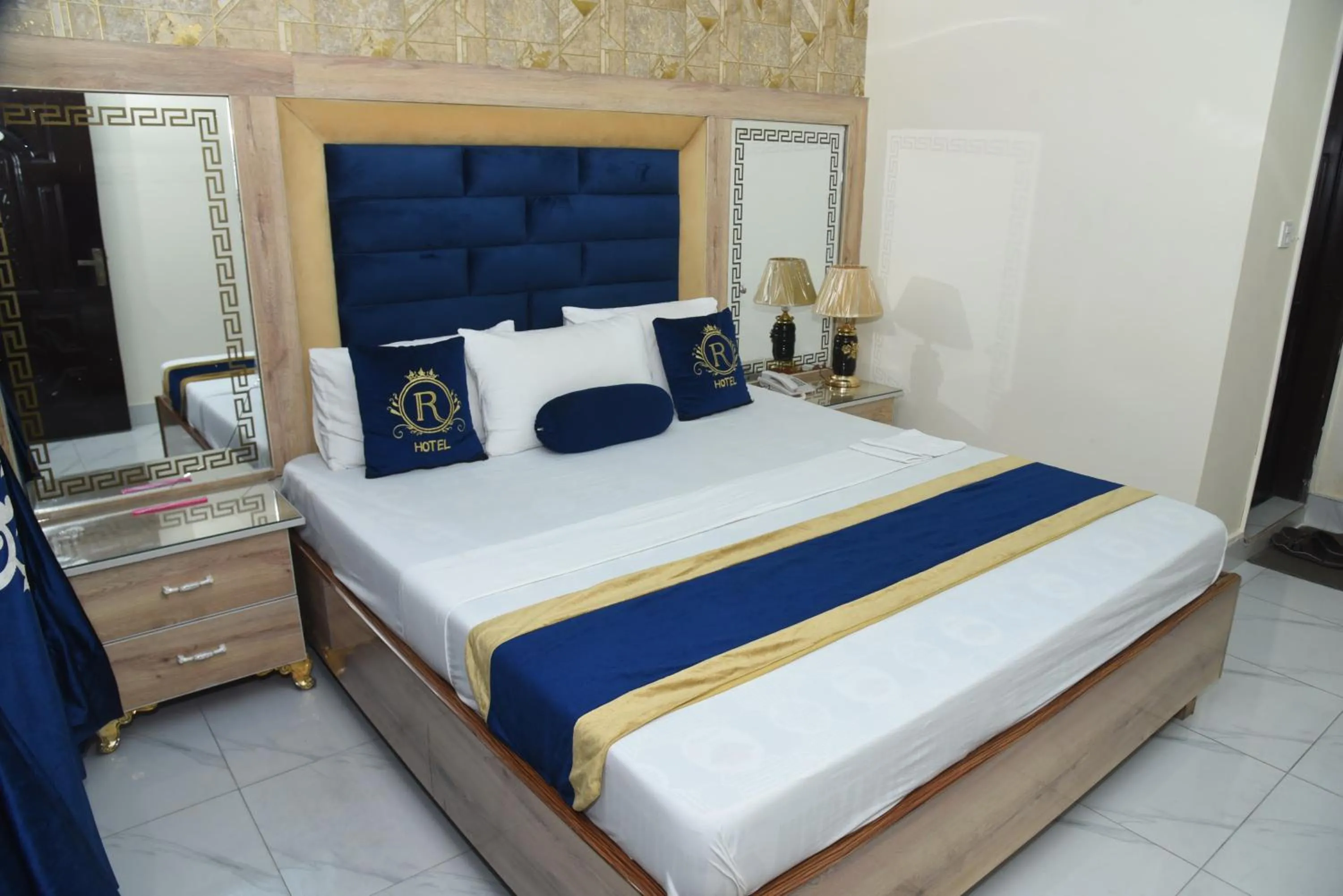 Bedroom, Bed in Hotel new royal palace