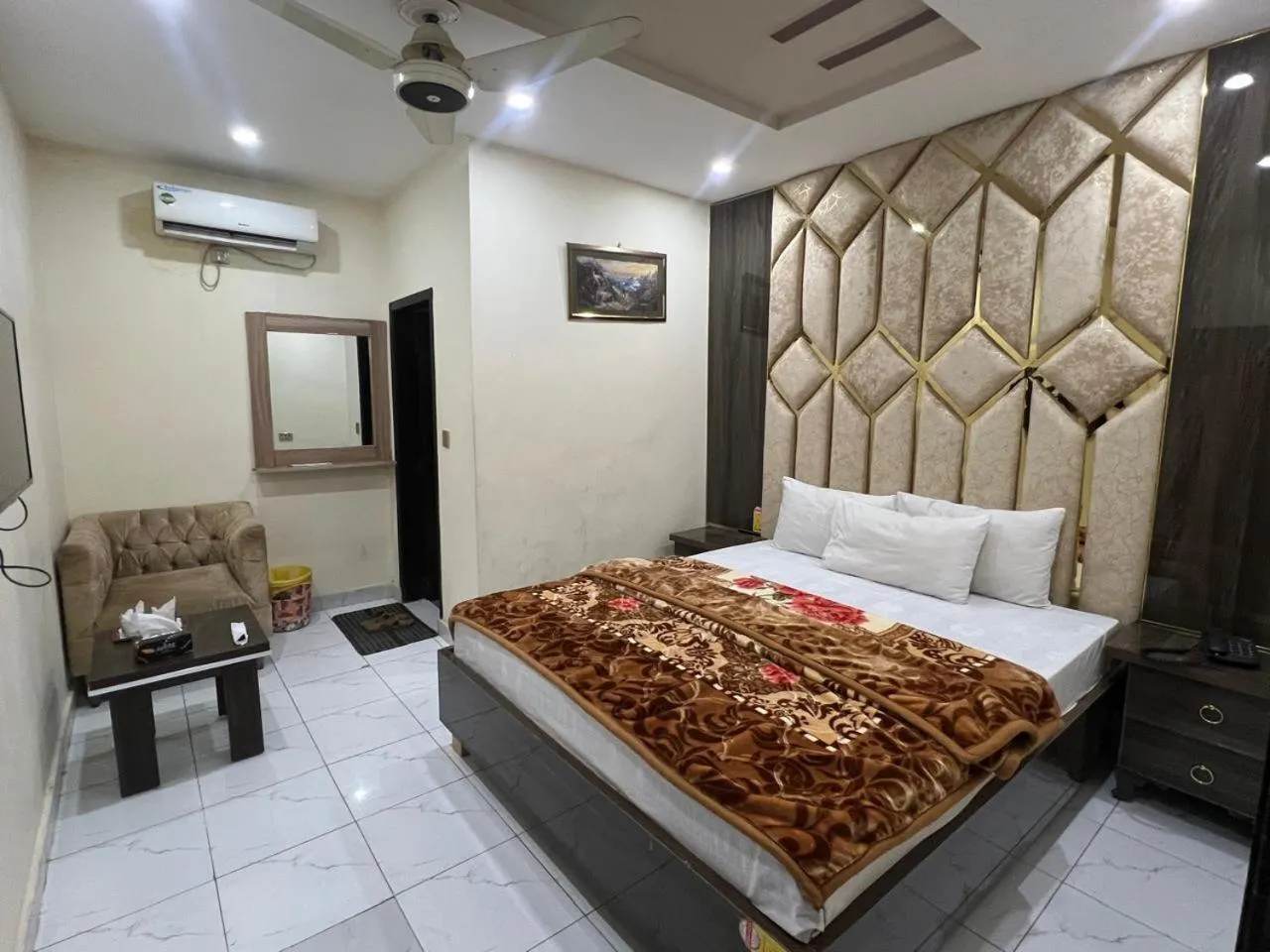 Bed in Hotel new royal palace