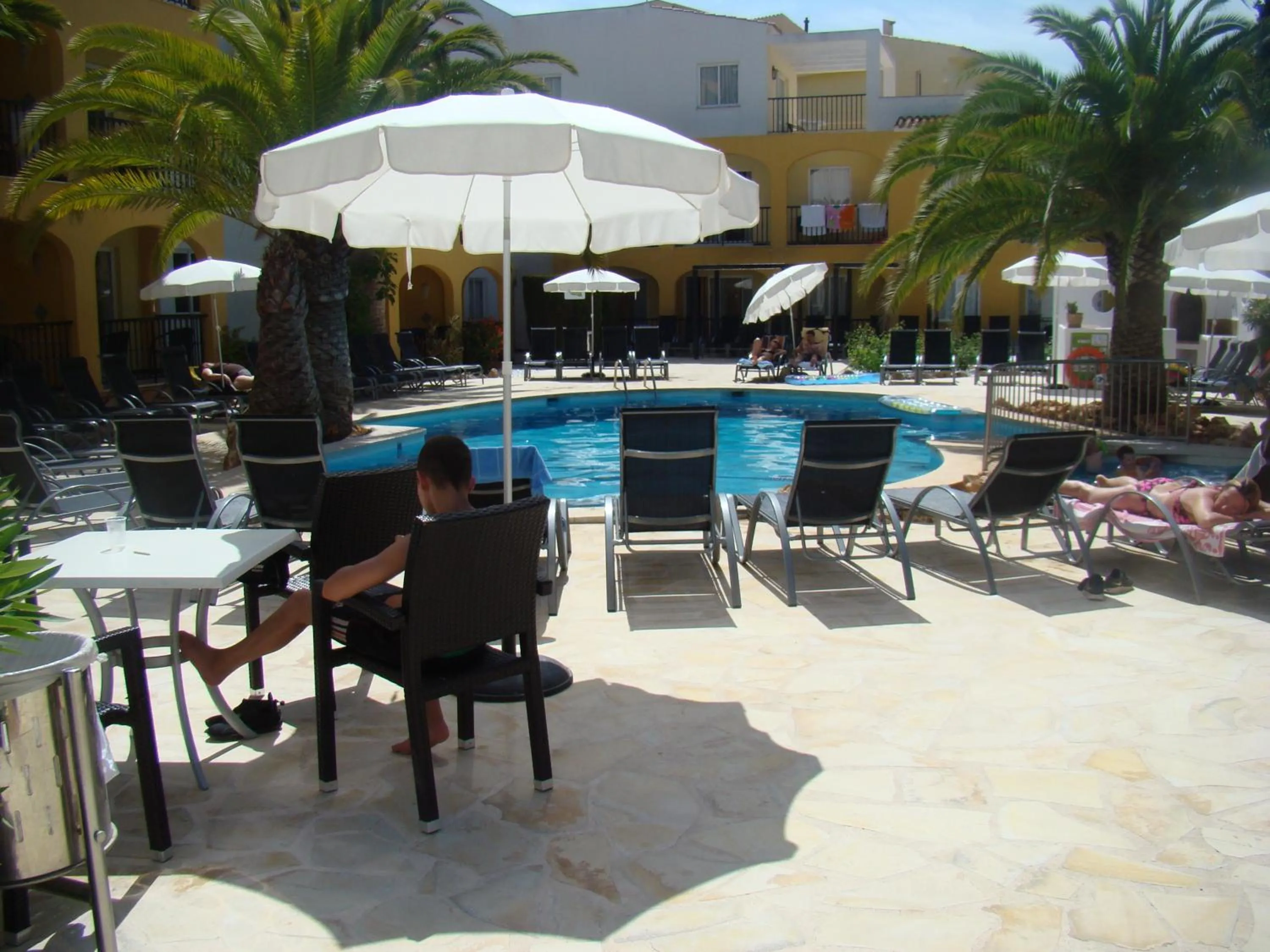 Swimming pool in Club Simó