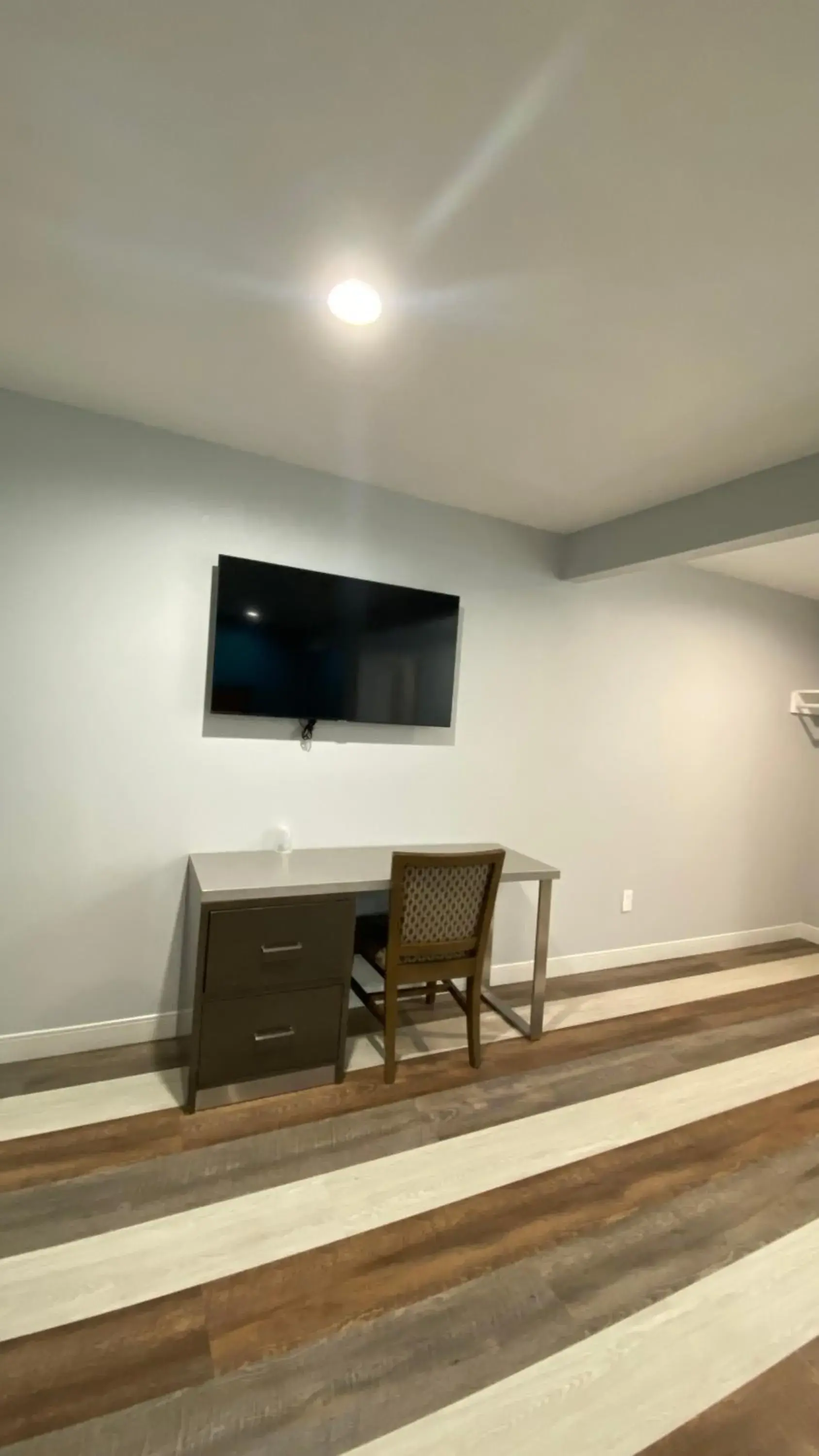 Plaza Inn Motel - Los Angeles area Plaza Inn Motel - Los Angeles area