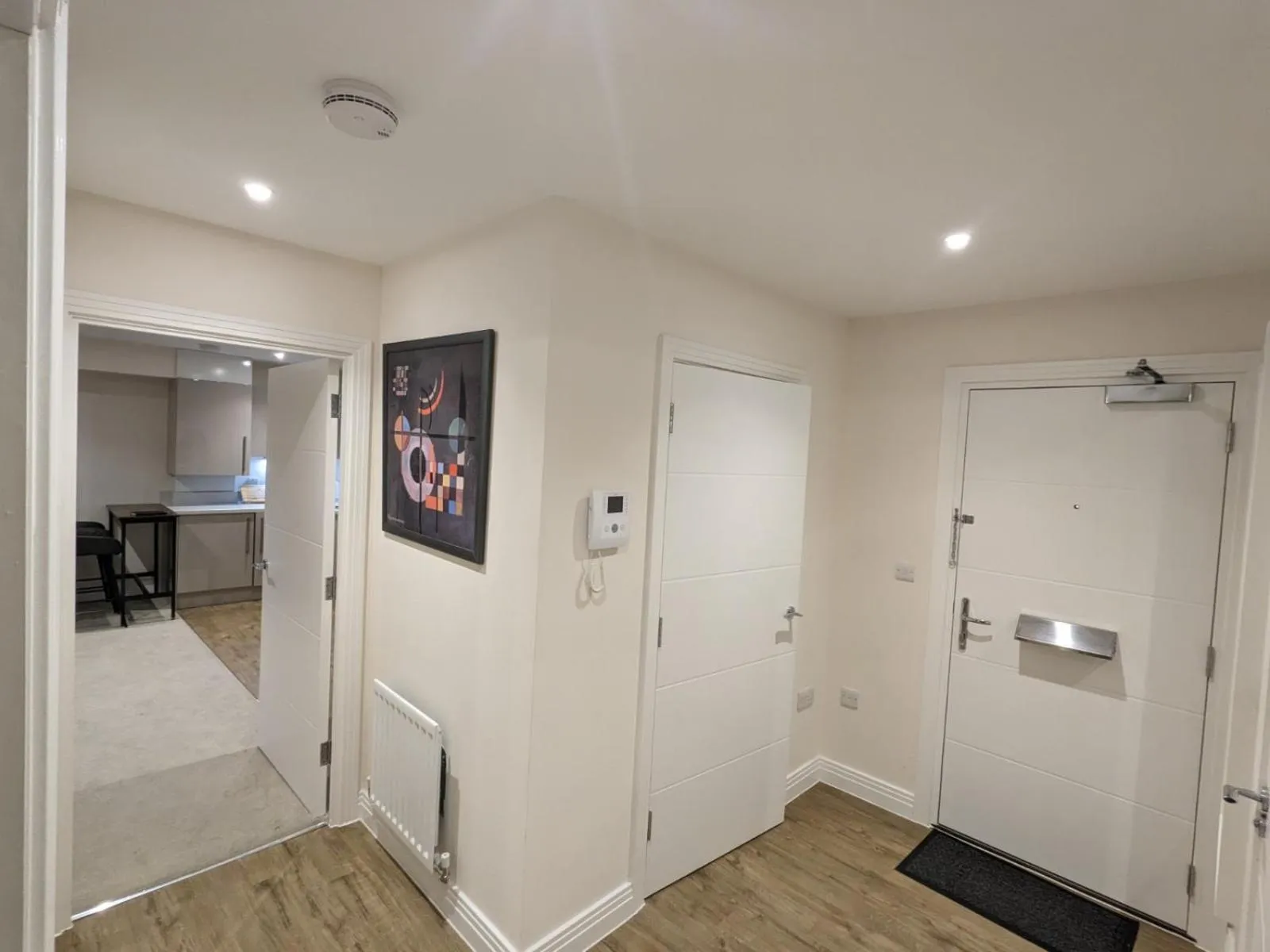 Facade/entrance in Stunning 2-Bed Apartment in Stevenage, Sleeps 5 with free Private Parking