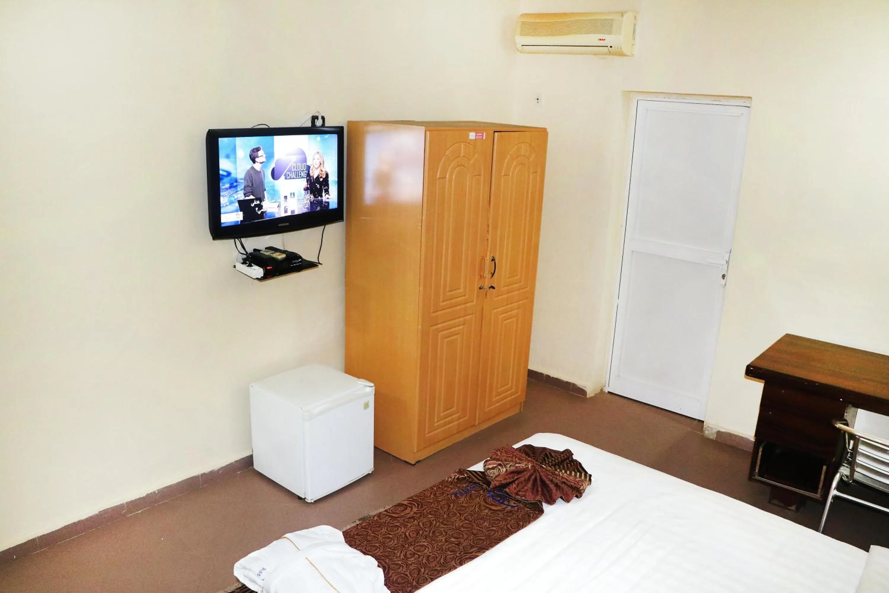 Bed in Hôtel Hayatt