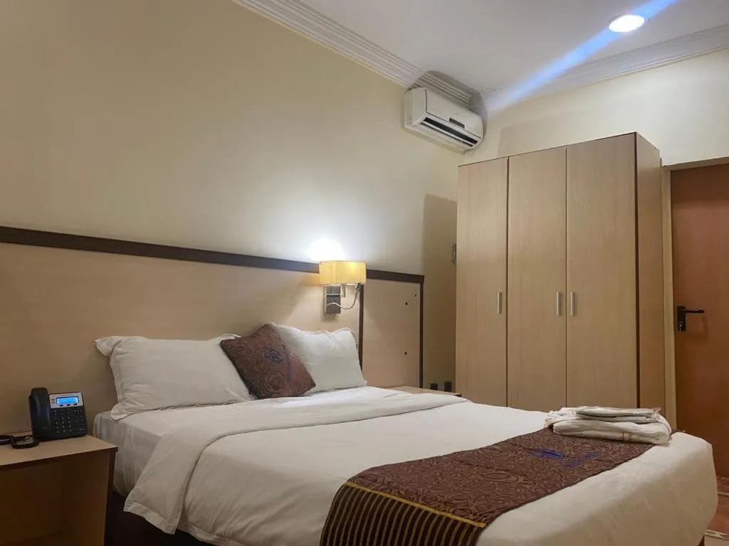 Bed in Hôtel Hayatt